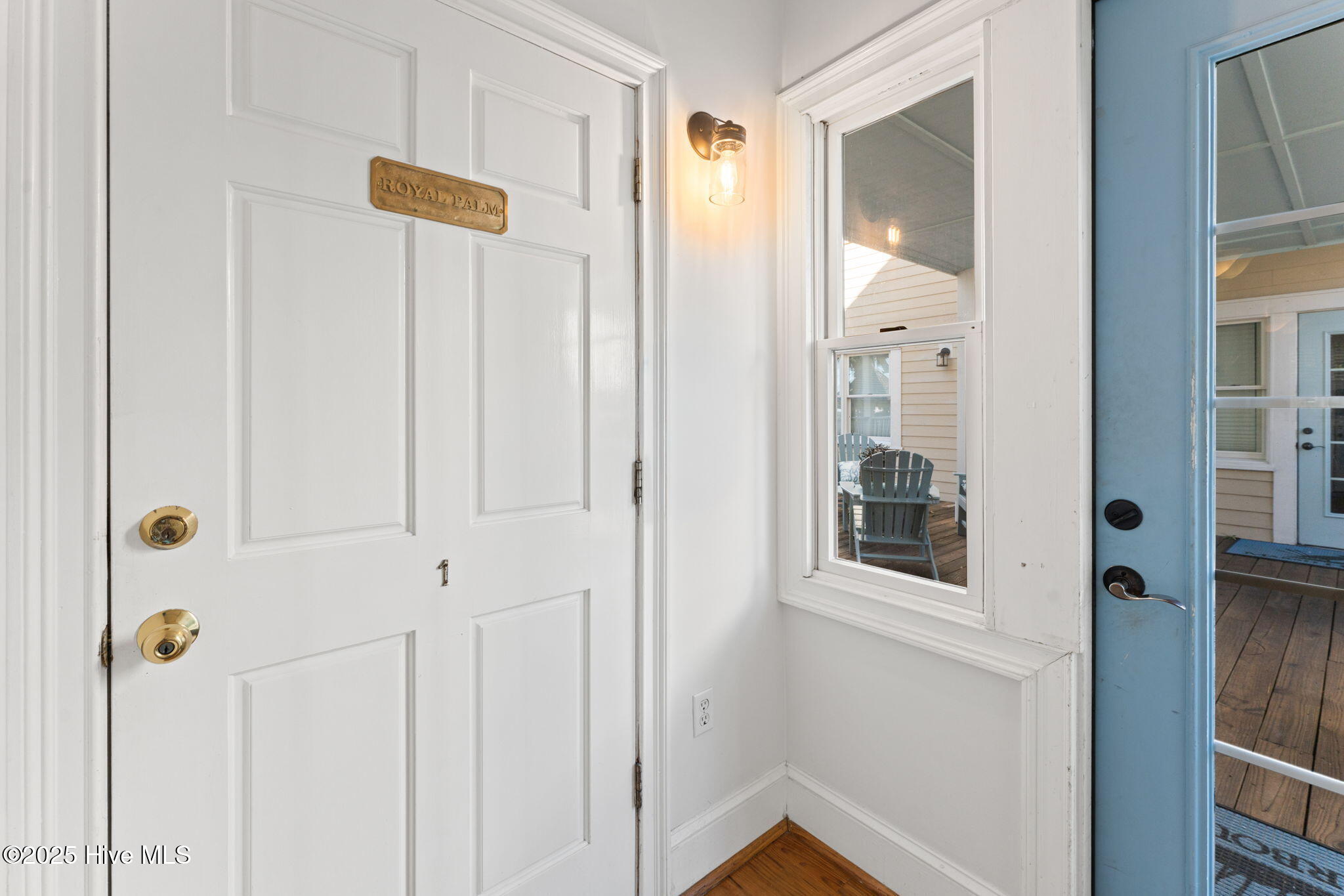 100510099 | Photo 22