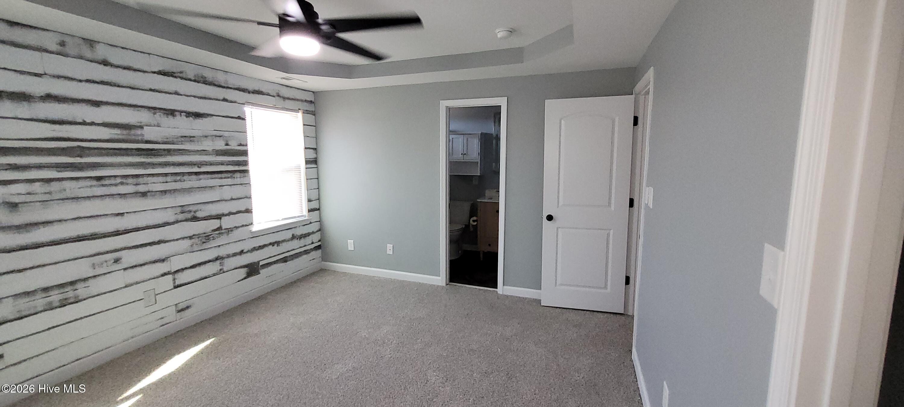 100550457 | Photo 30