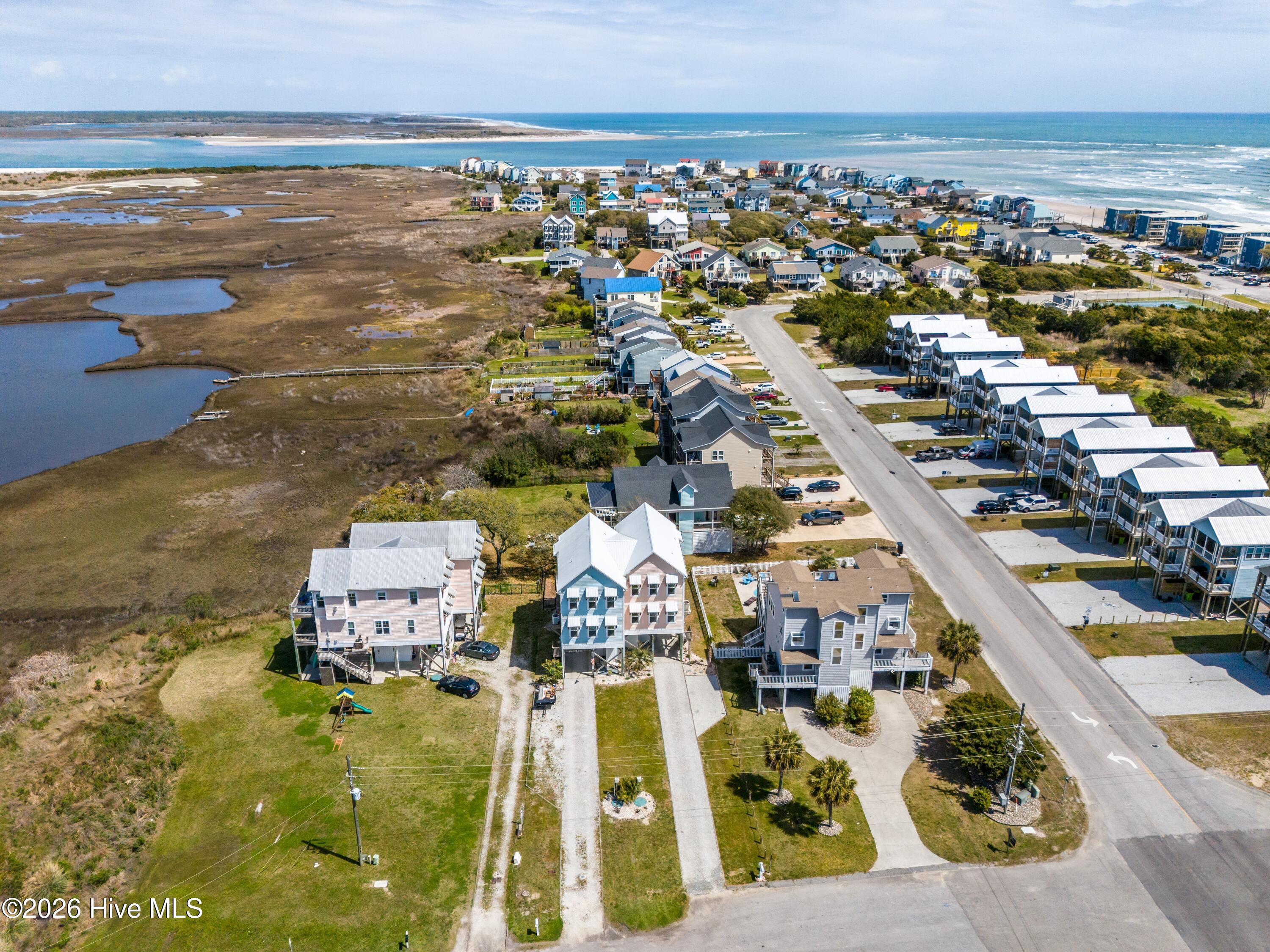 100564246 | Photo 38