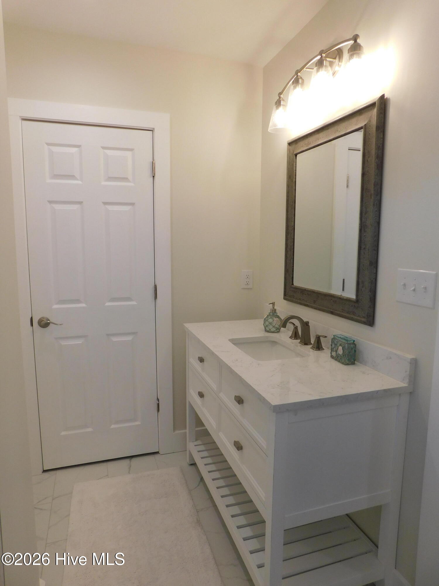 1527 Front Street B,Beaufort