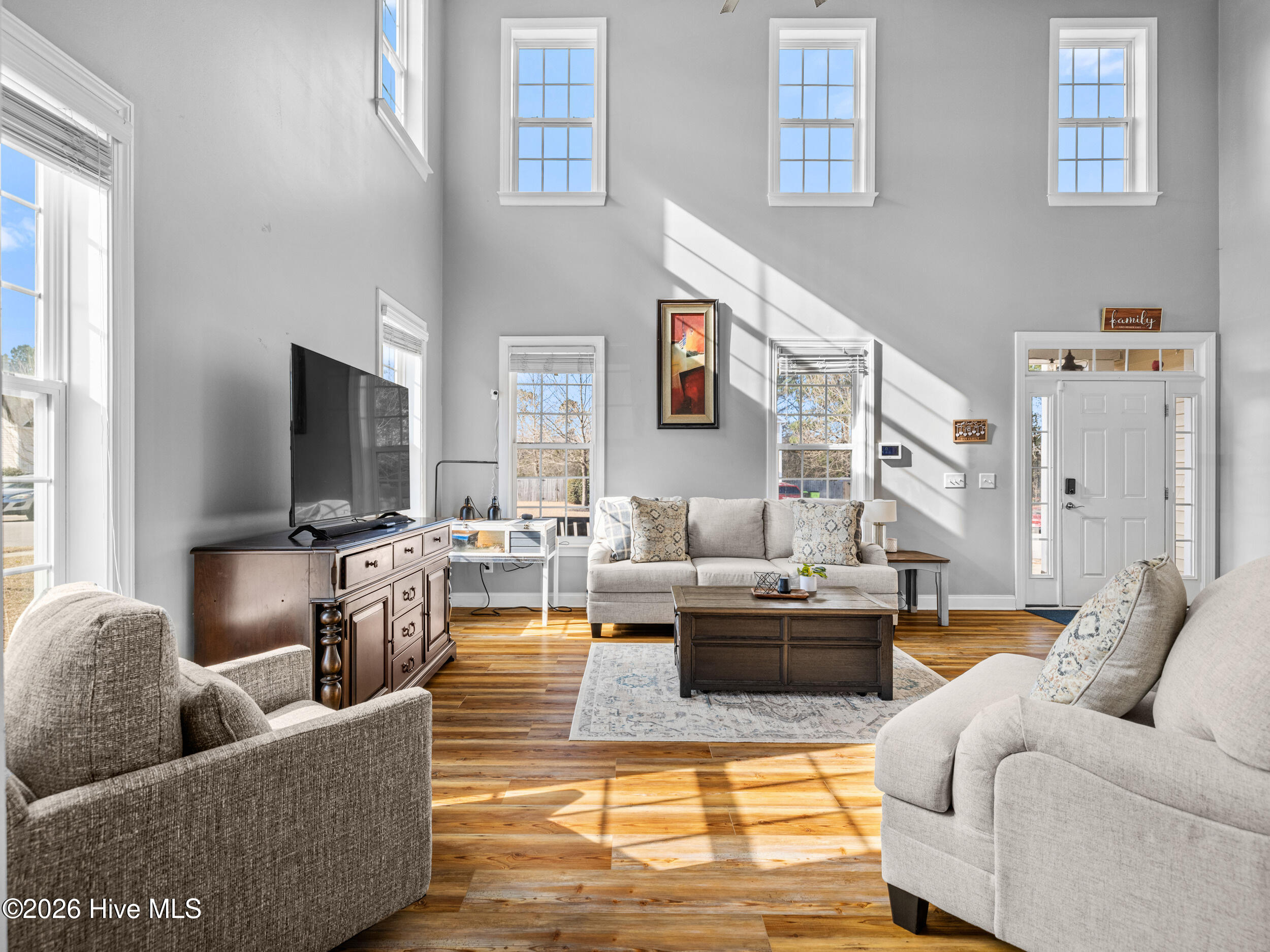 100554217 | Photo 13