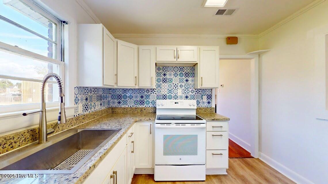 100540630 | Photo 26