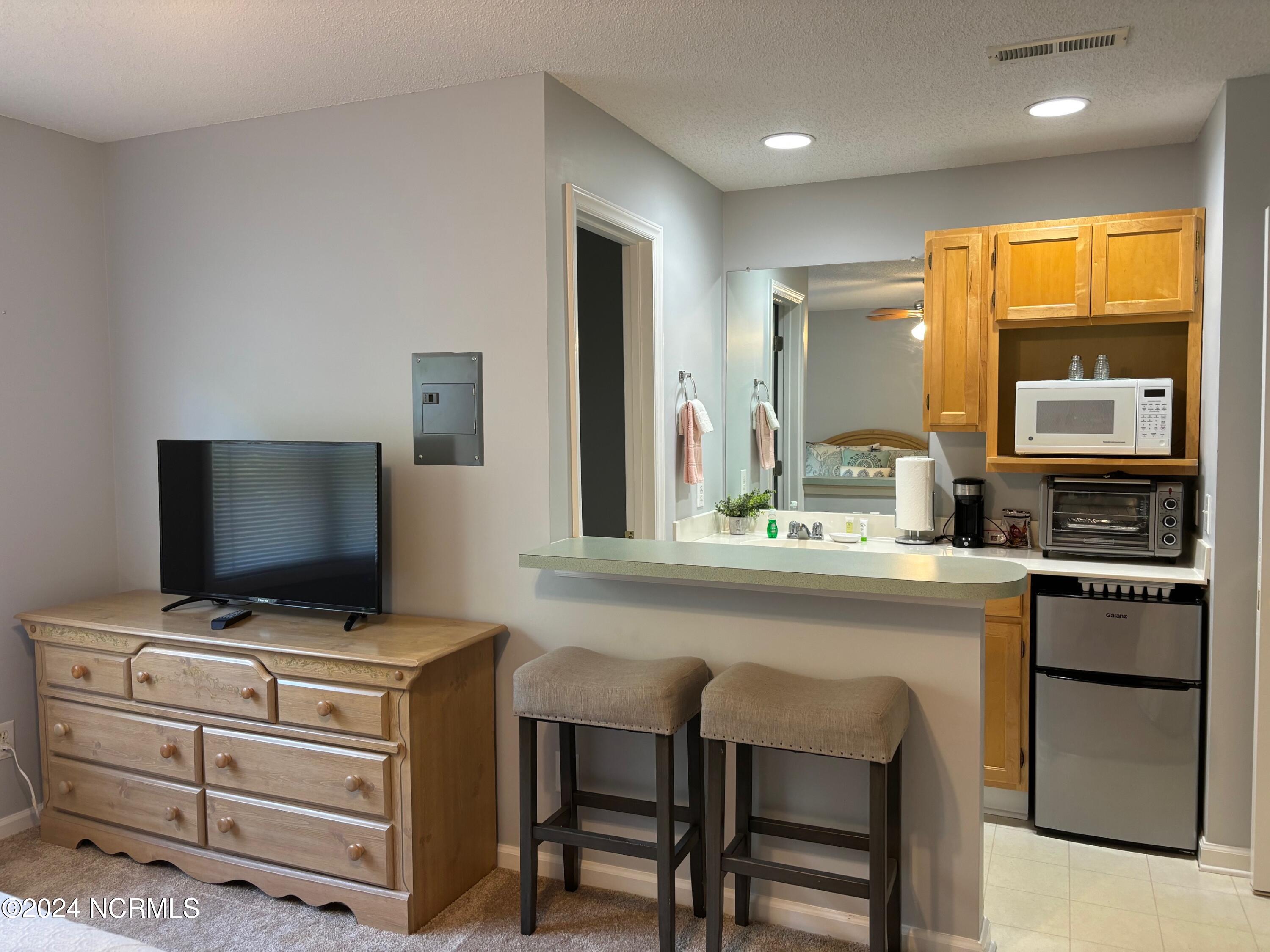 3030 Marsh Winds Circle UNIT 1103b, Southport, NC, 28461