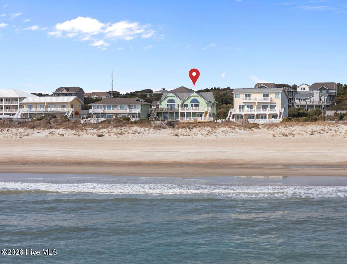 100558728 | Photo 33