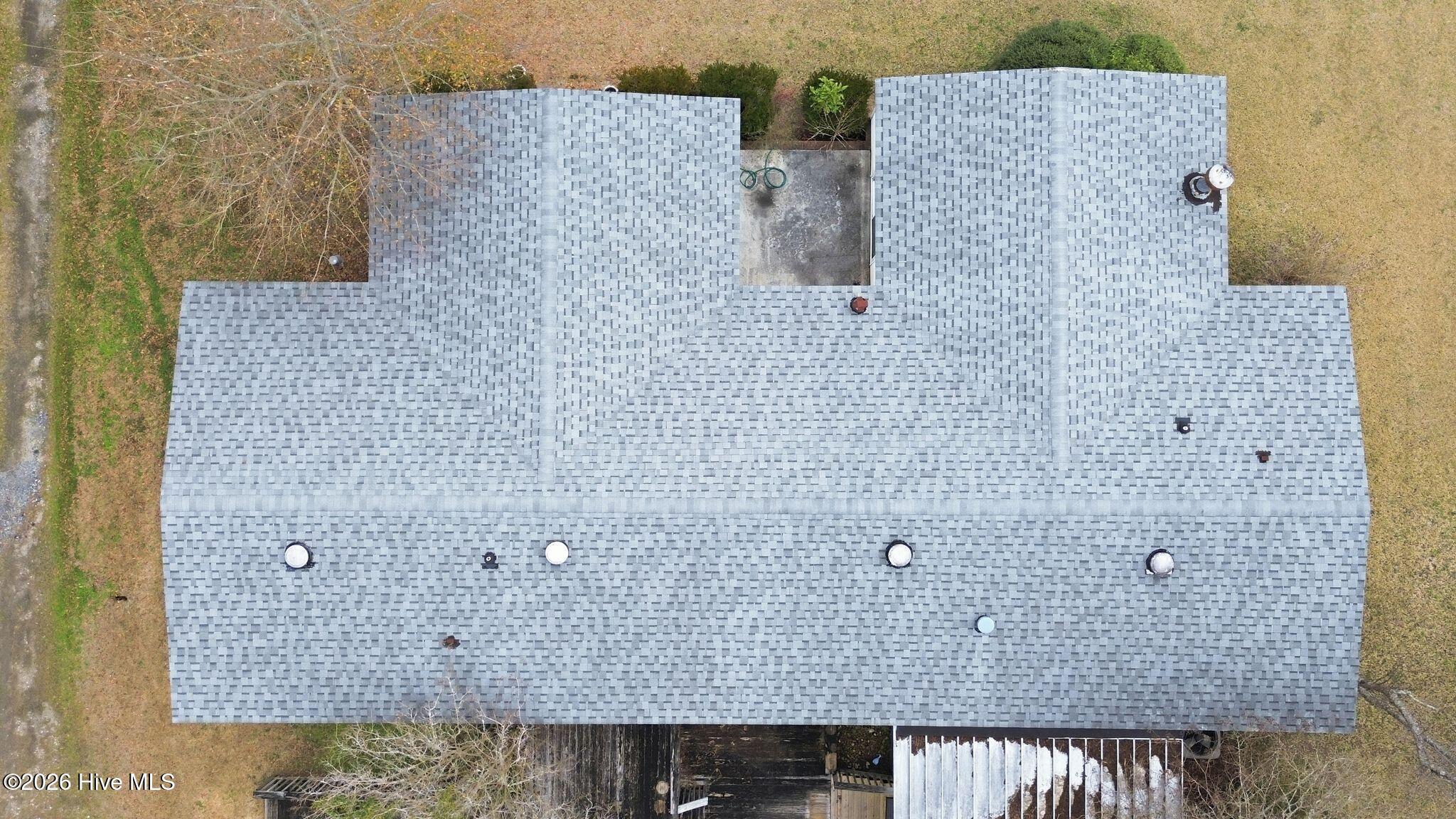 100556115 | Photo 15