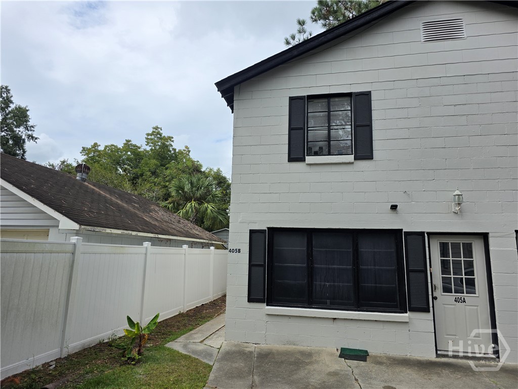 Property at 405 Turnberry Street