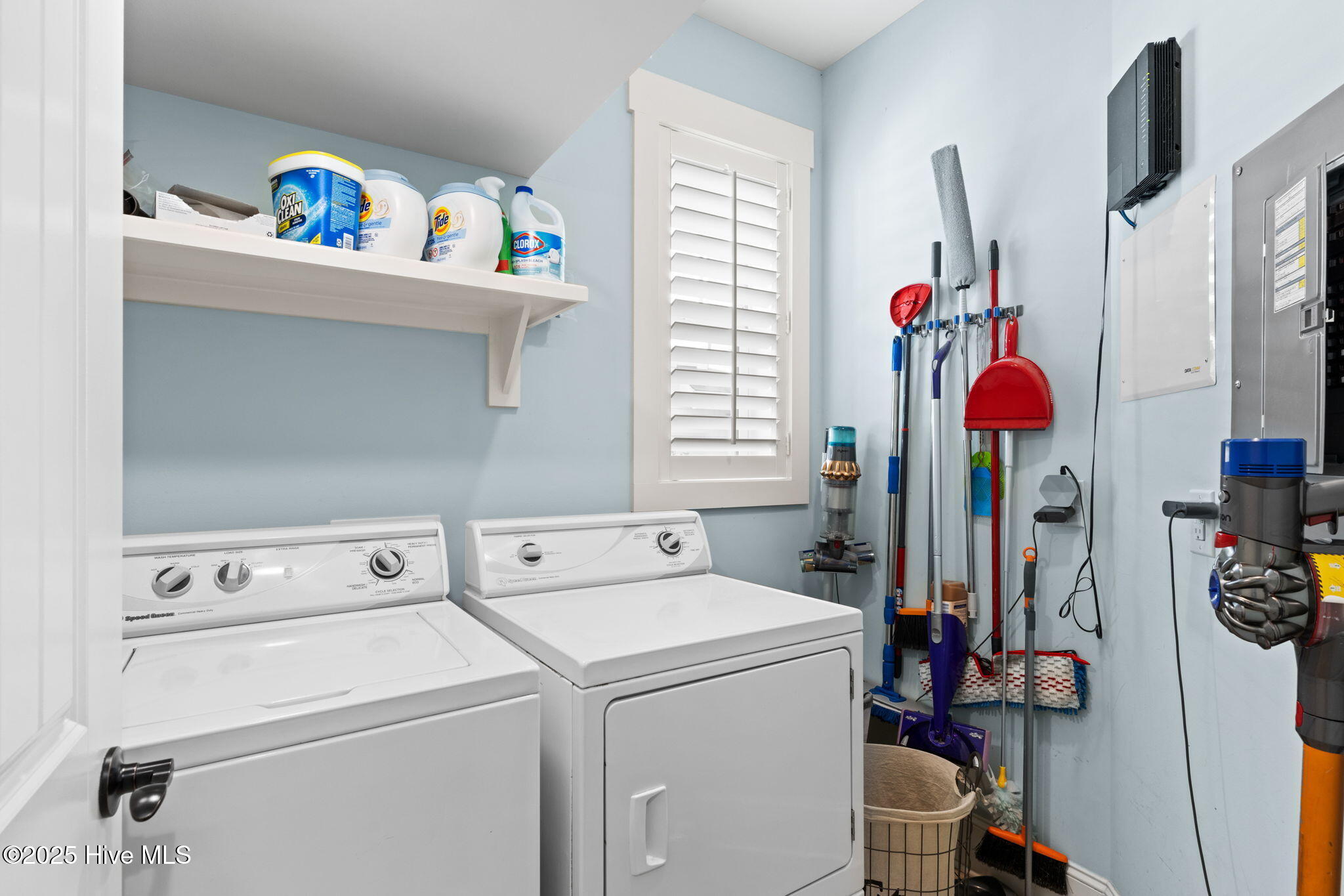 100536977 | Photo 34