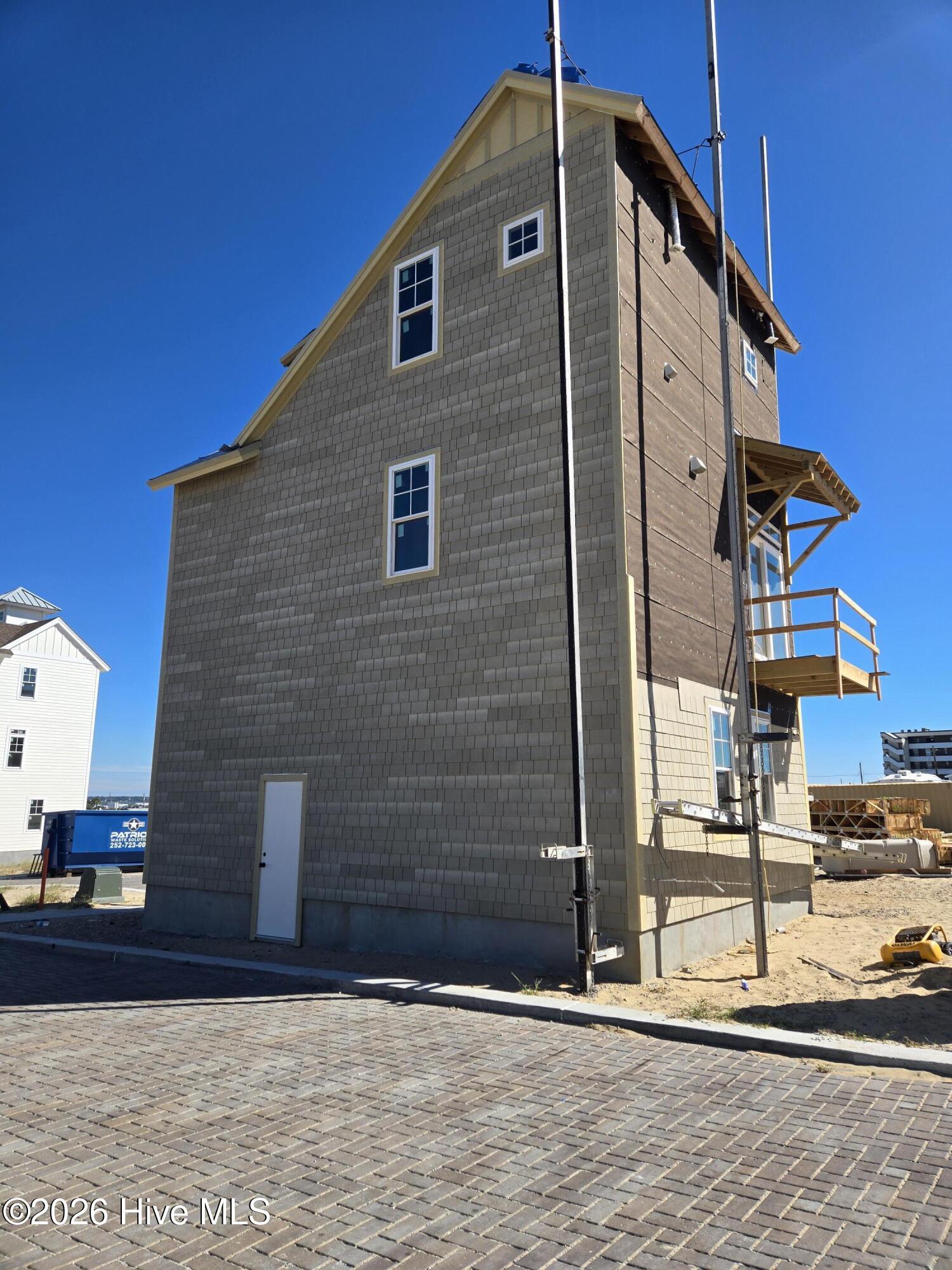 265 Pearl Circle East 