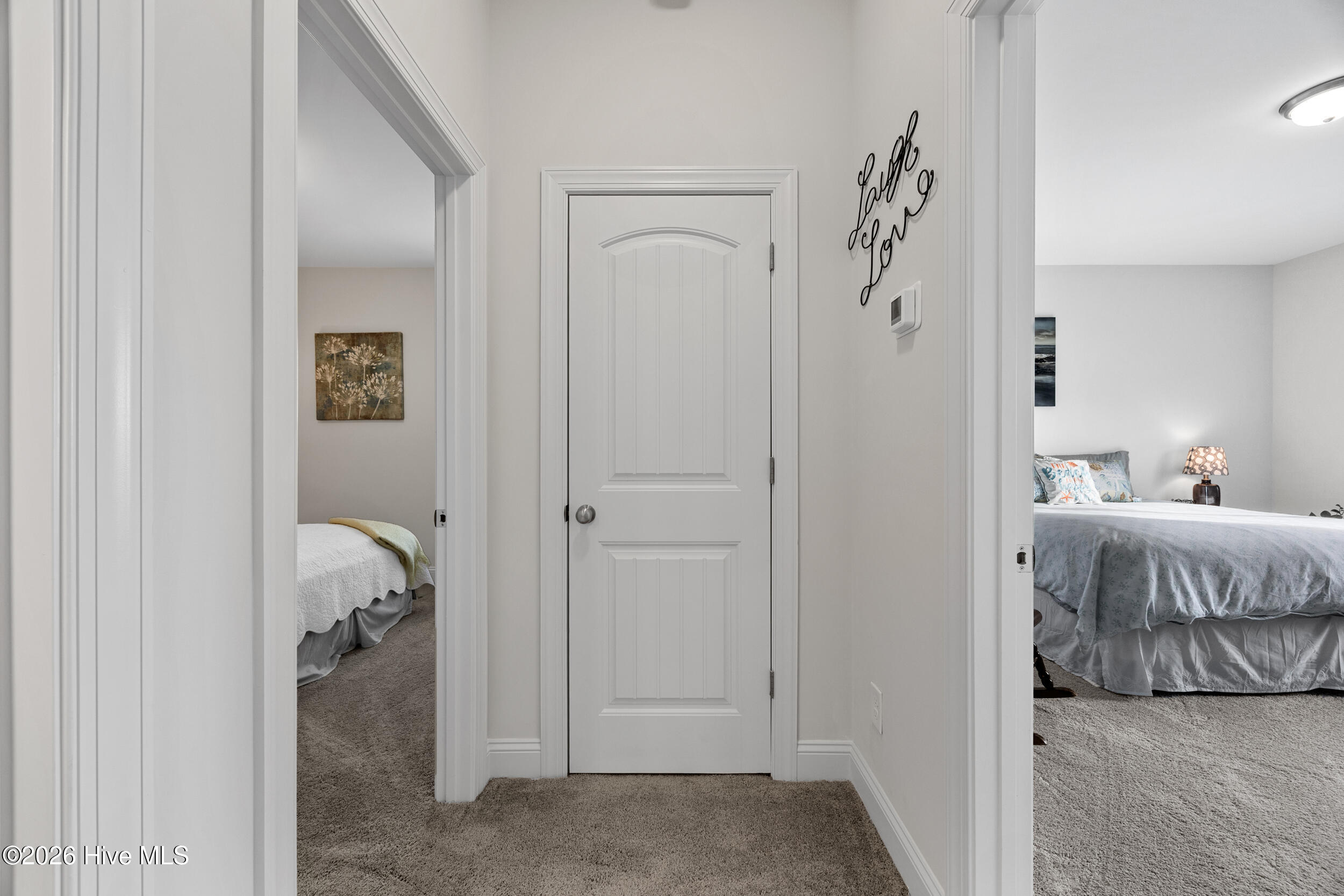 100547836 | Photo 12