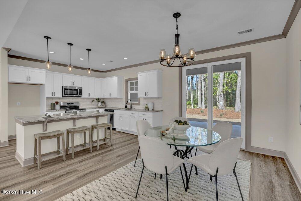 100559132 | Photo 13