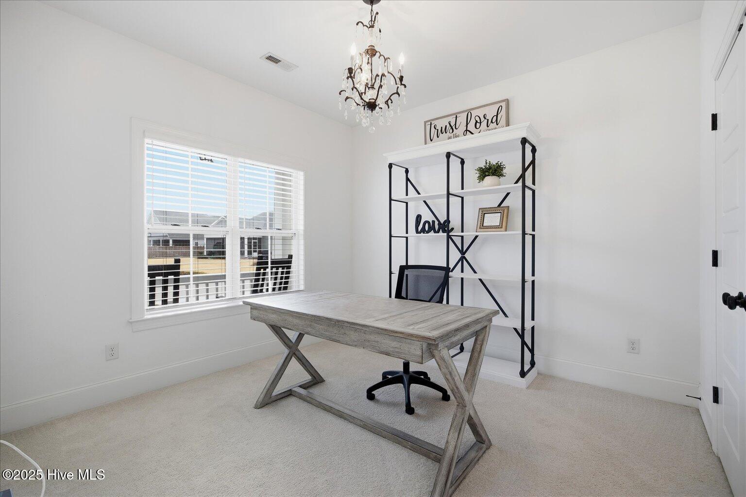 100547159 | Photo 29