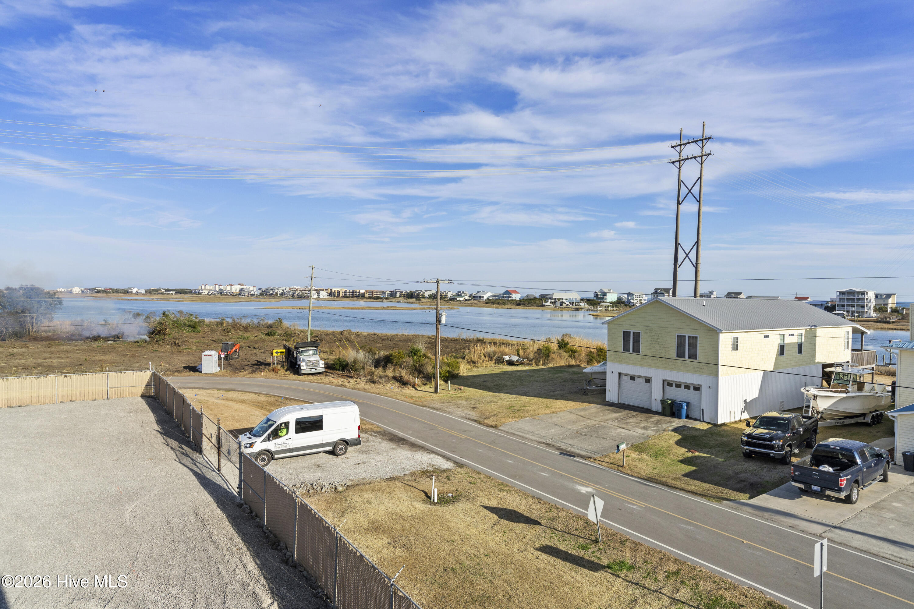 100555944 | Photo 41