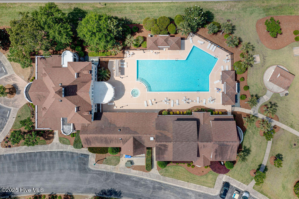 100530100 | Photo 45