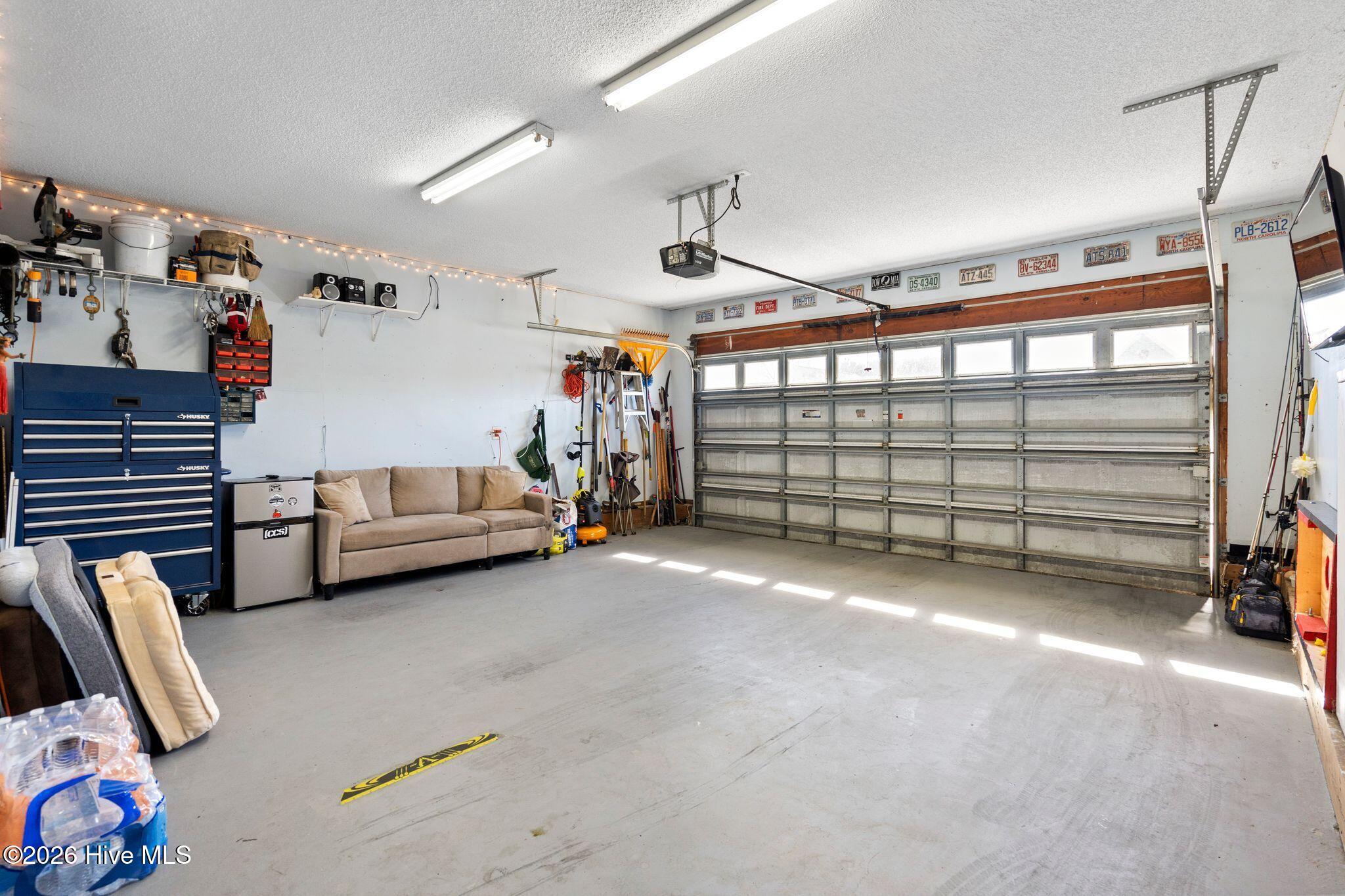 100554747 | Photo 29