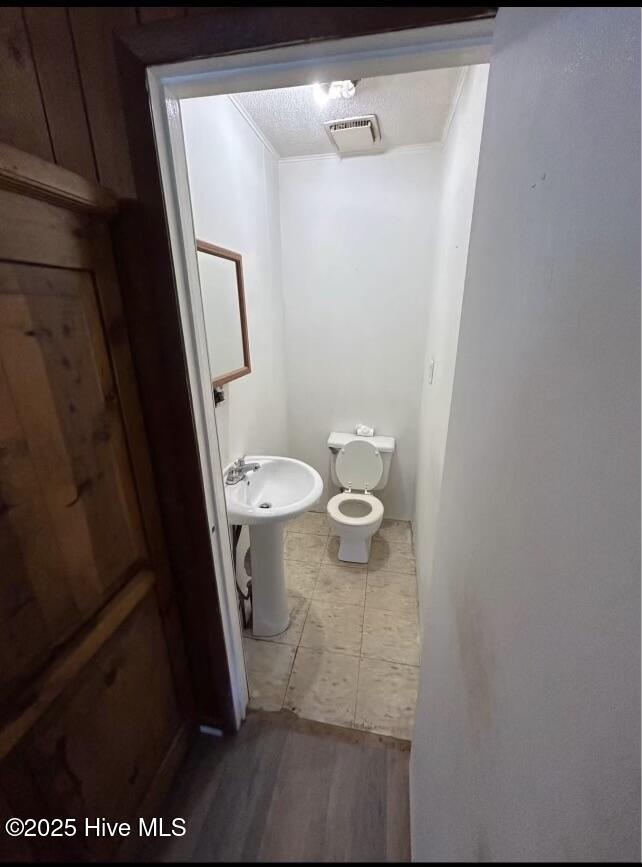 100525012 | Photo 14