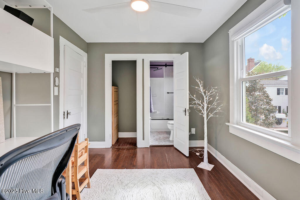 100528025 | Photo 48