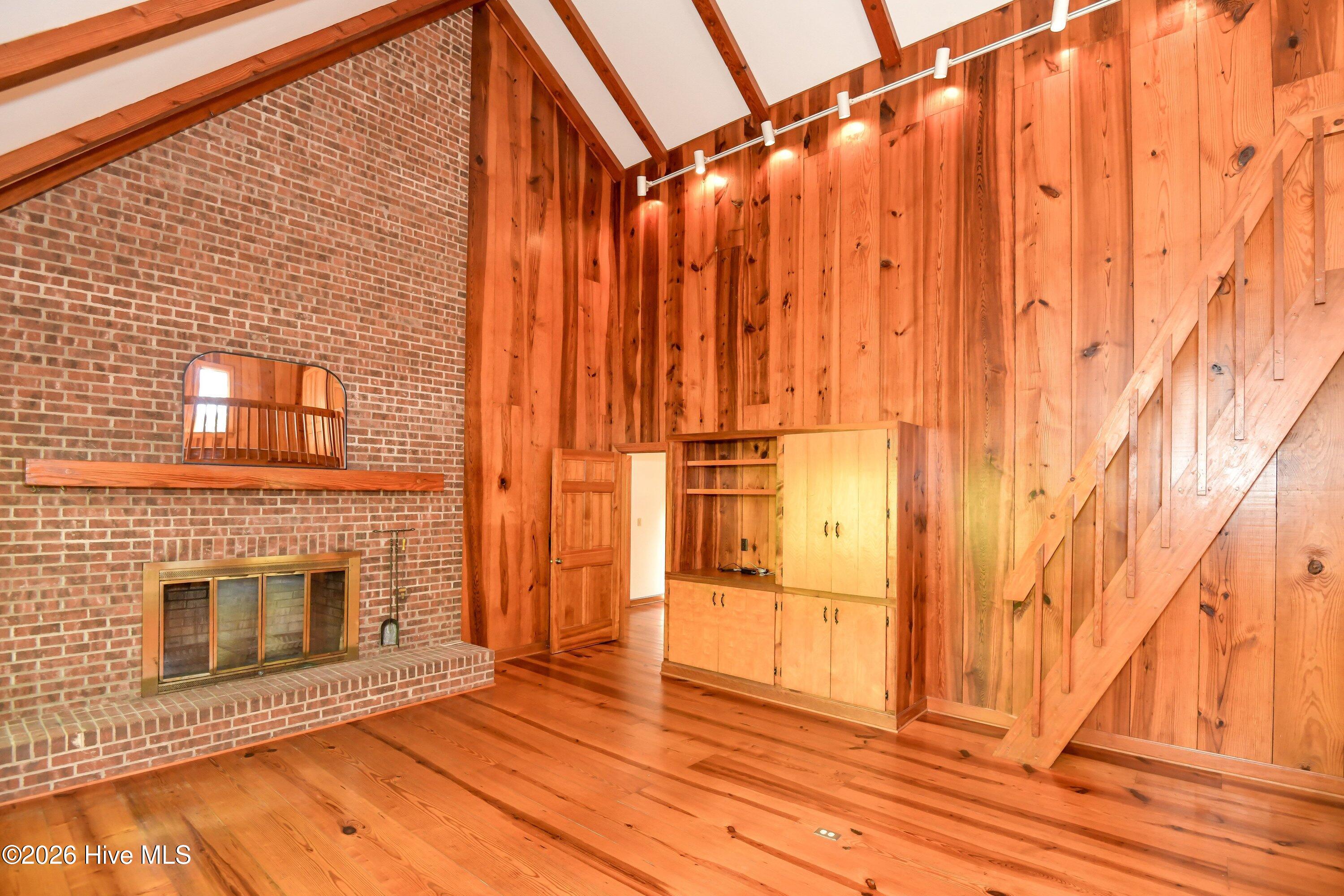 350 Brinkley Road