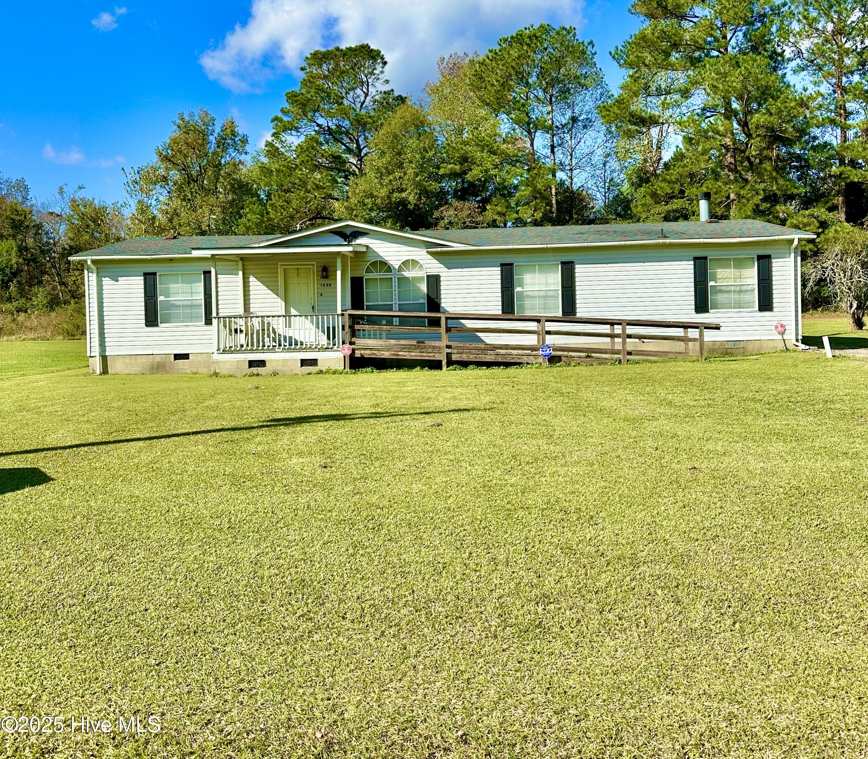 Homes for sale in Clarkton, NC | 1232 Mears Ln, Clarkton, NC 28433 | MLS# 100539066