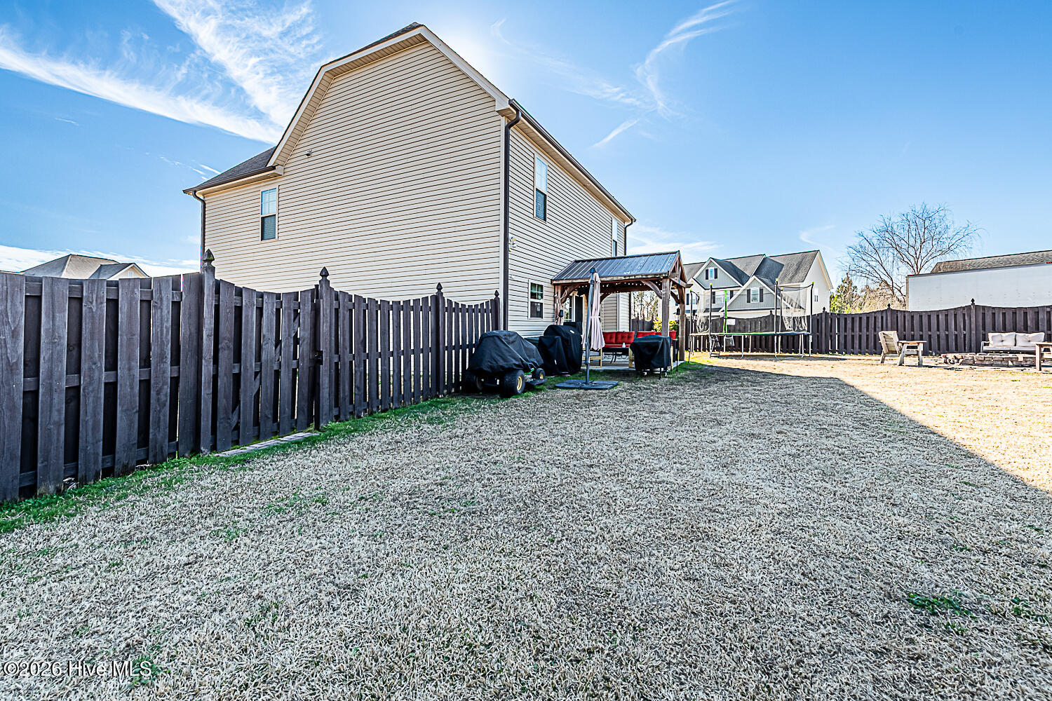 100555095 | Photo 70