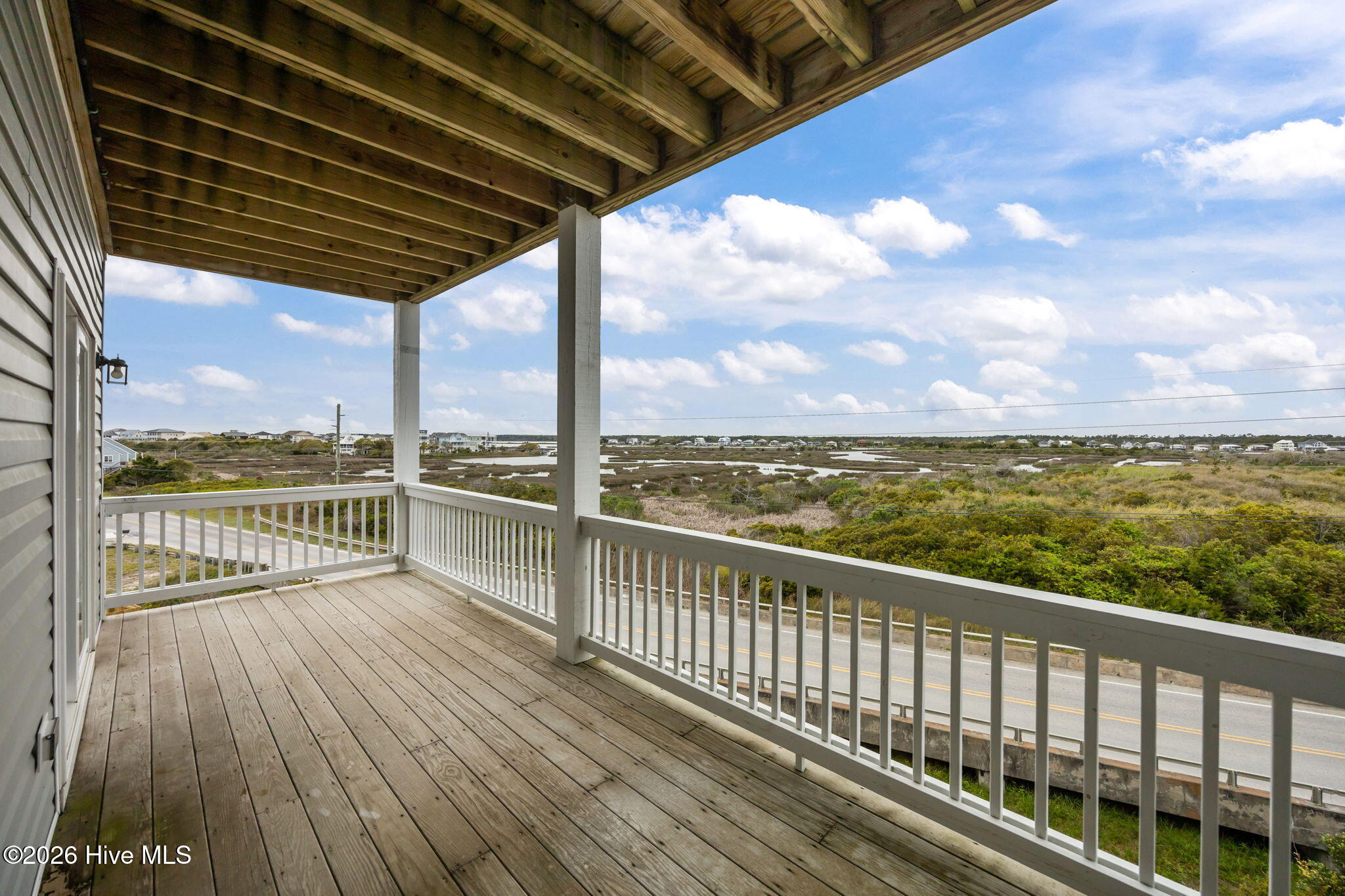 100565751 | Photo 55