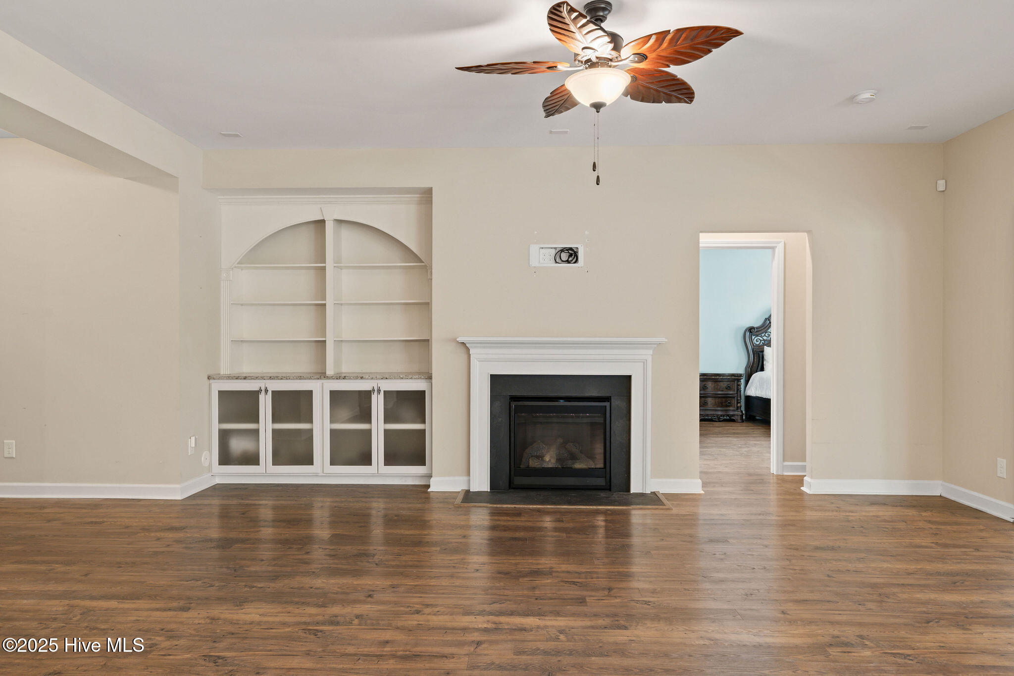 100513961 | Photo 11