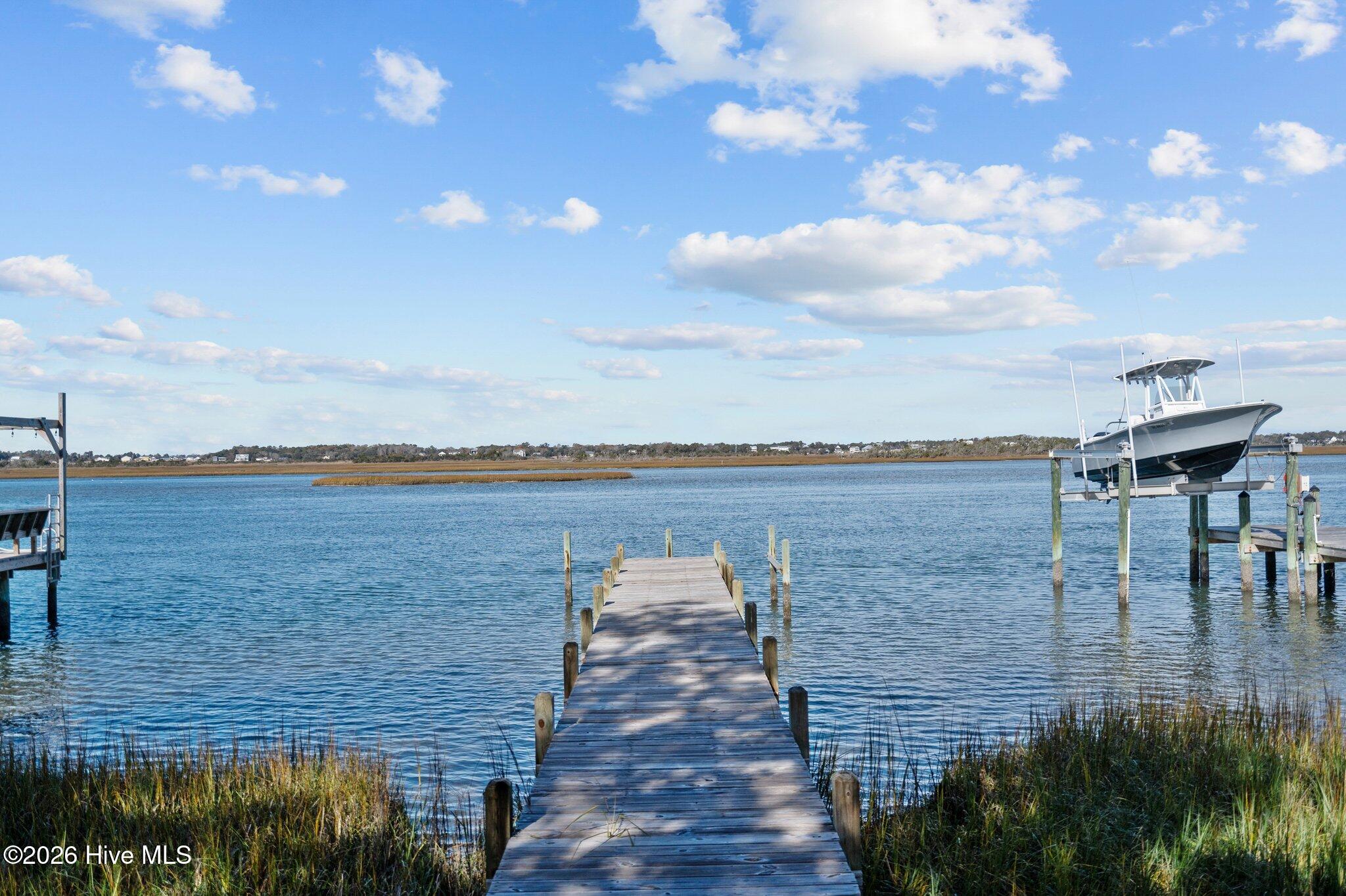 100559194 | Photo 31