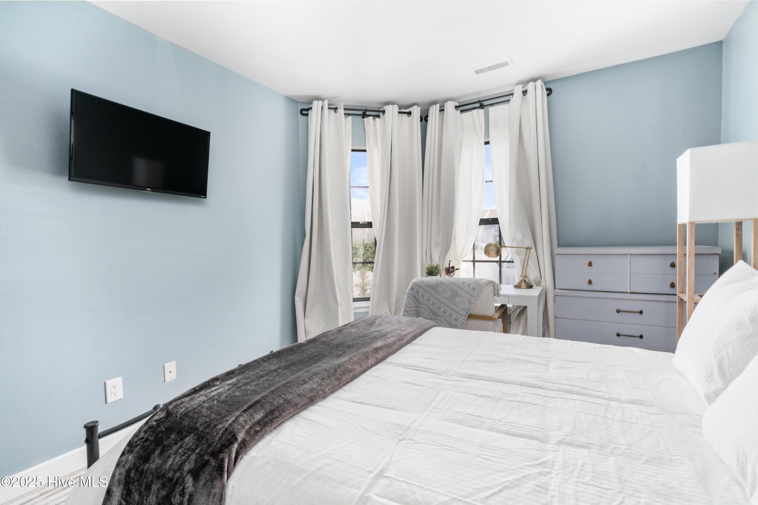 1701 41st Street Apt A, Wilmington, NC 28403 – photo 21: DSC01161.jpg-SMALL