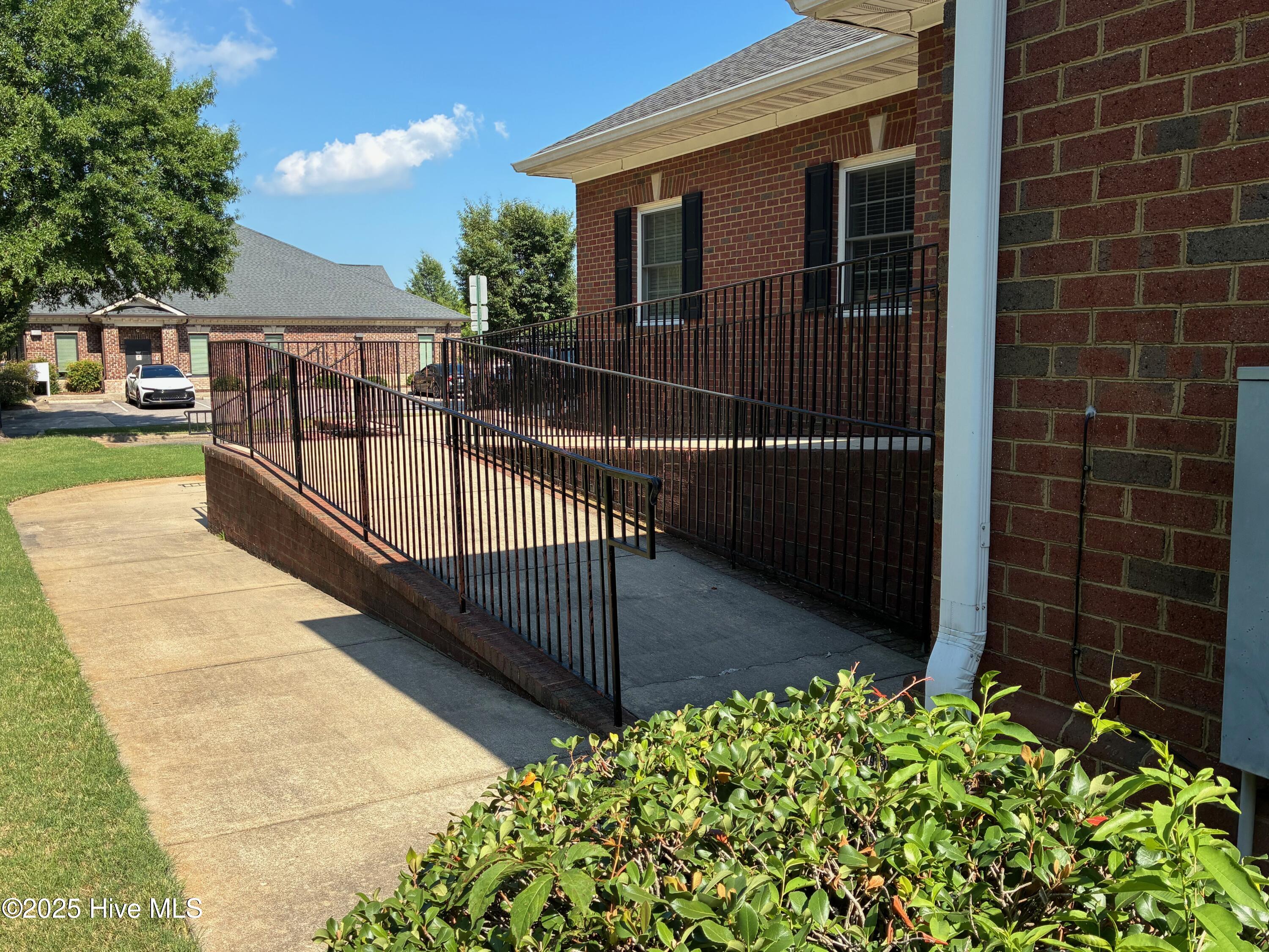 1880 W City Drive, Elizabeth City, NC, 27909