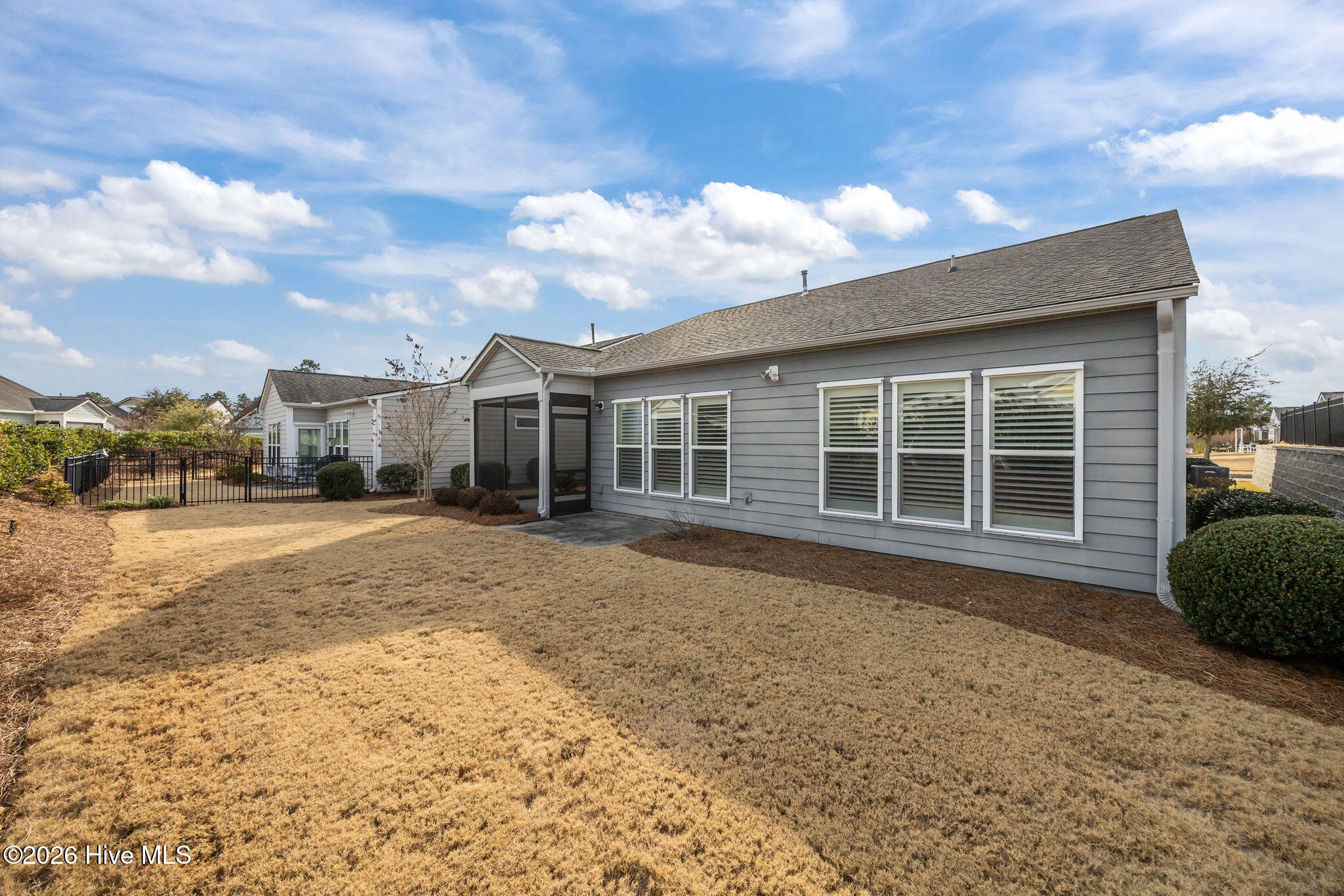 100552007 | Photo 20