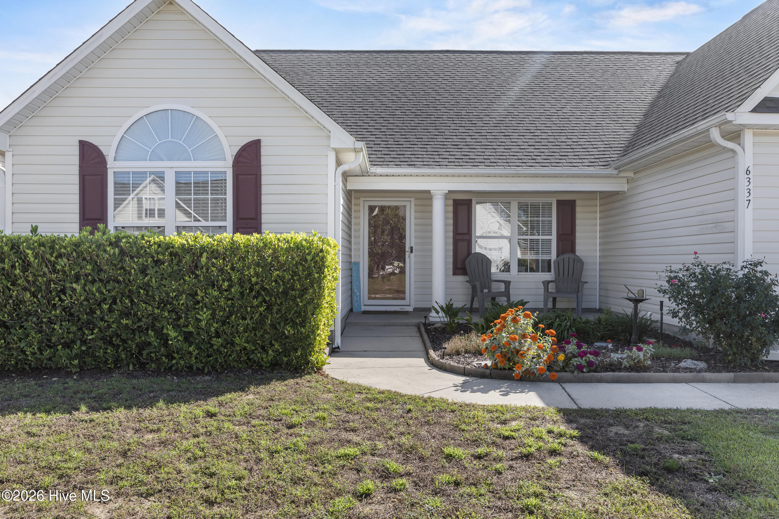 Photo 3 of Single family home for sale at 6337 Branford Rd, Wilmington, NC 28412 | MLS# 100609169 | Listing updated on 2026-10-09