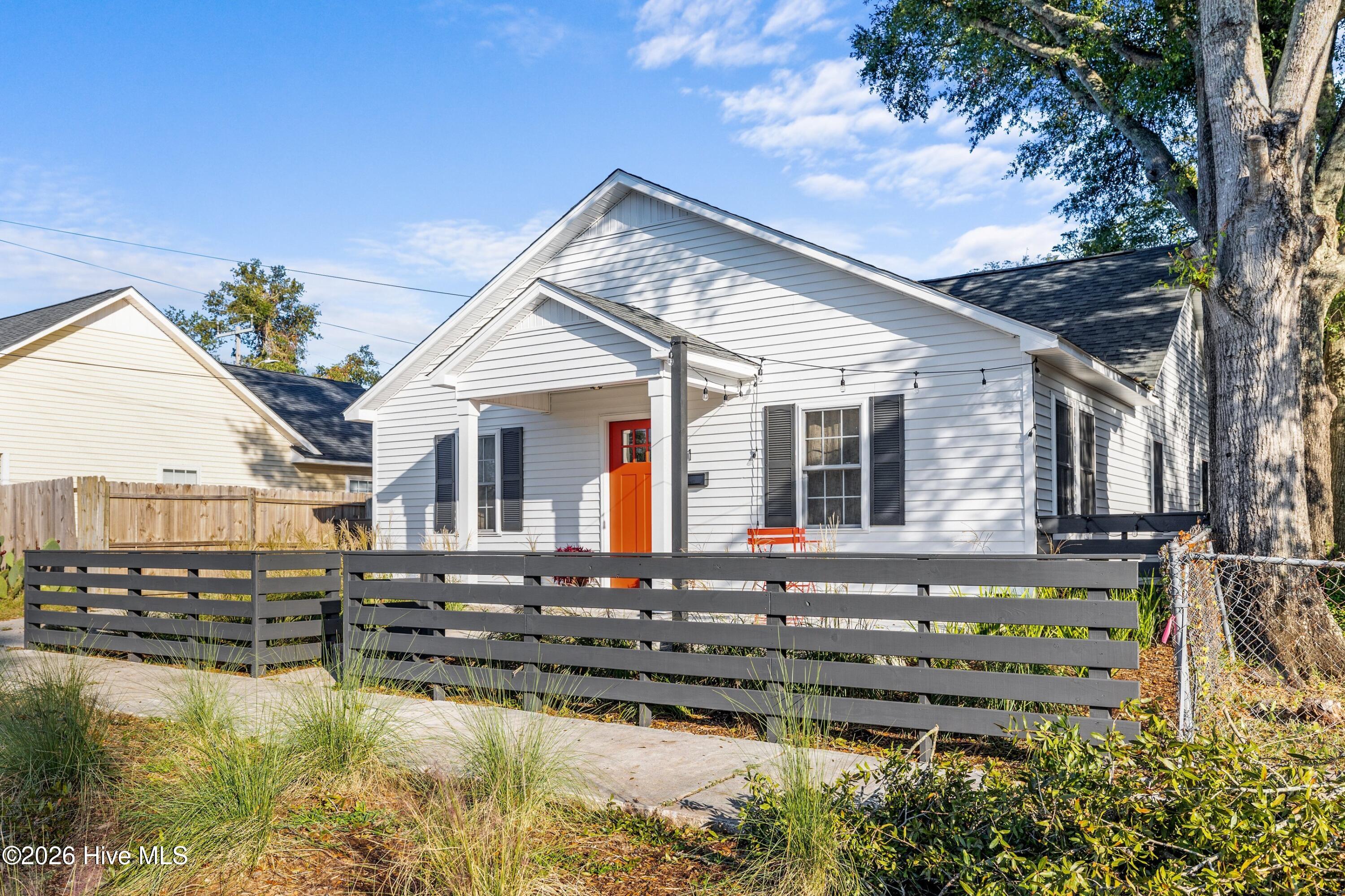 Featured listings
