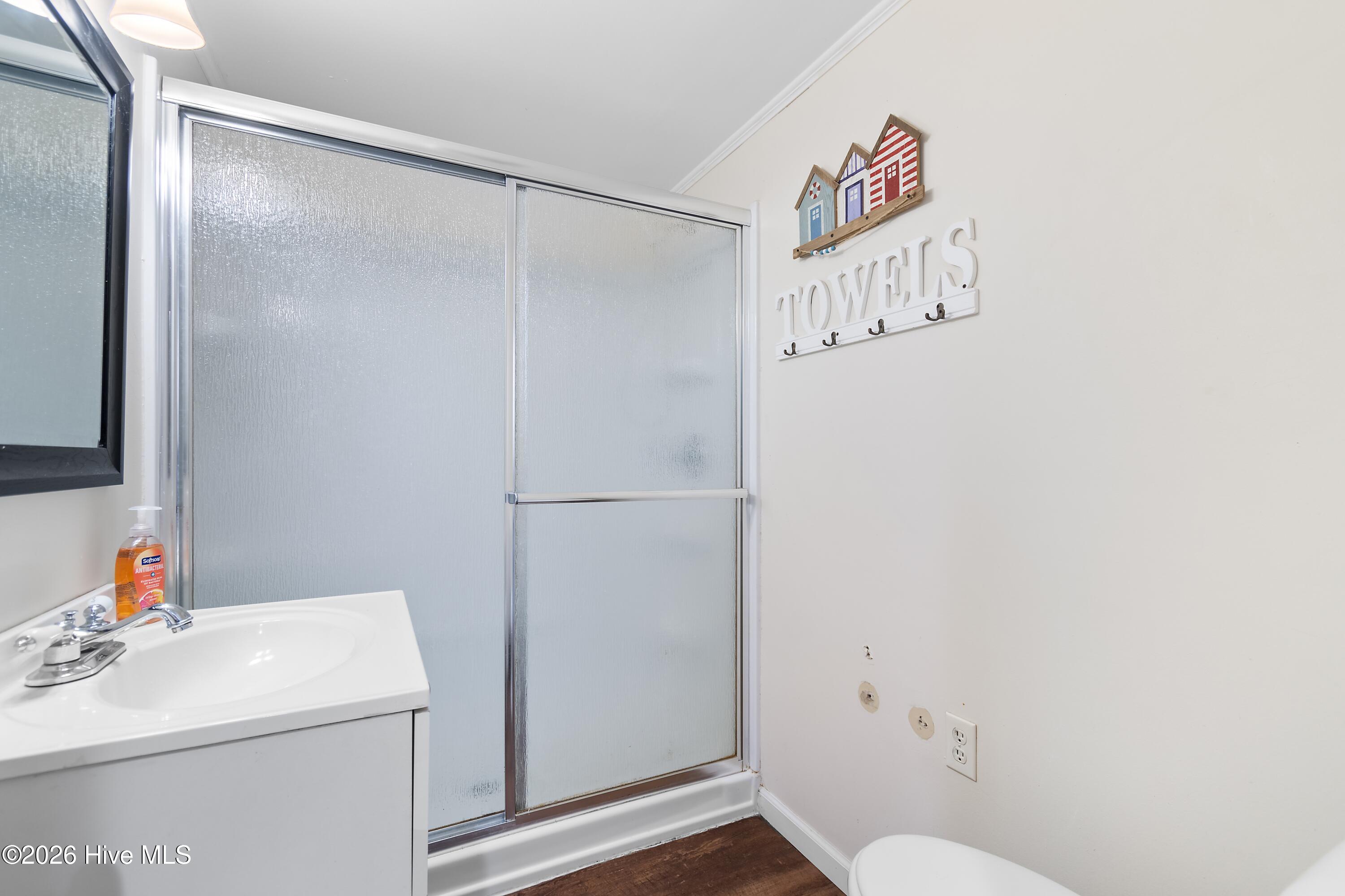 100553707 | Photo 17