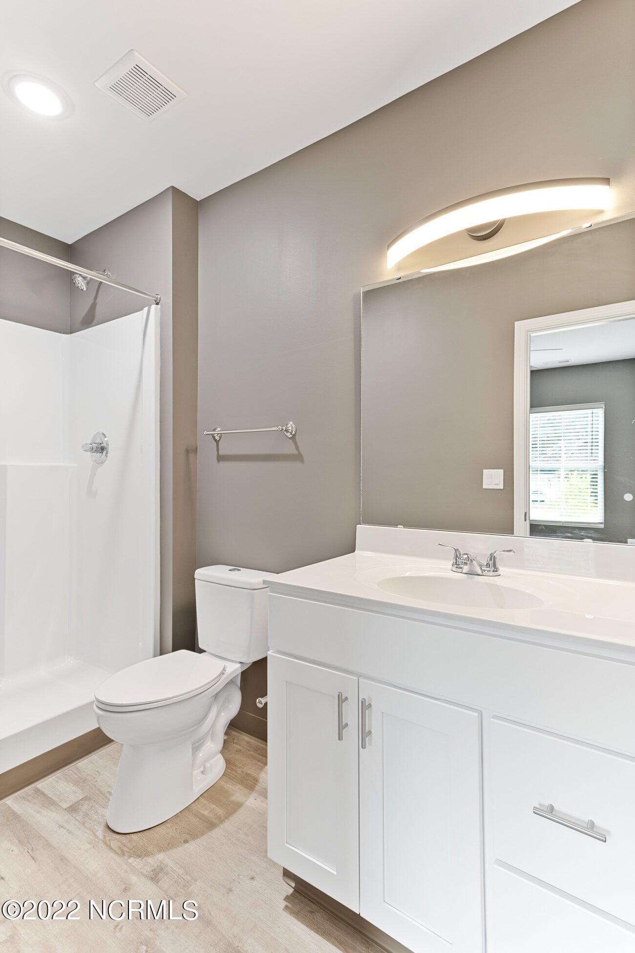 100492638 | Photo 32