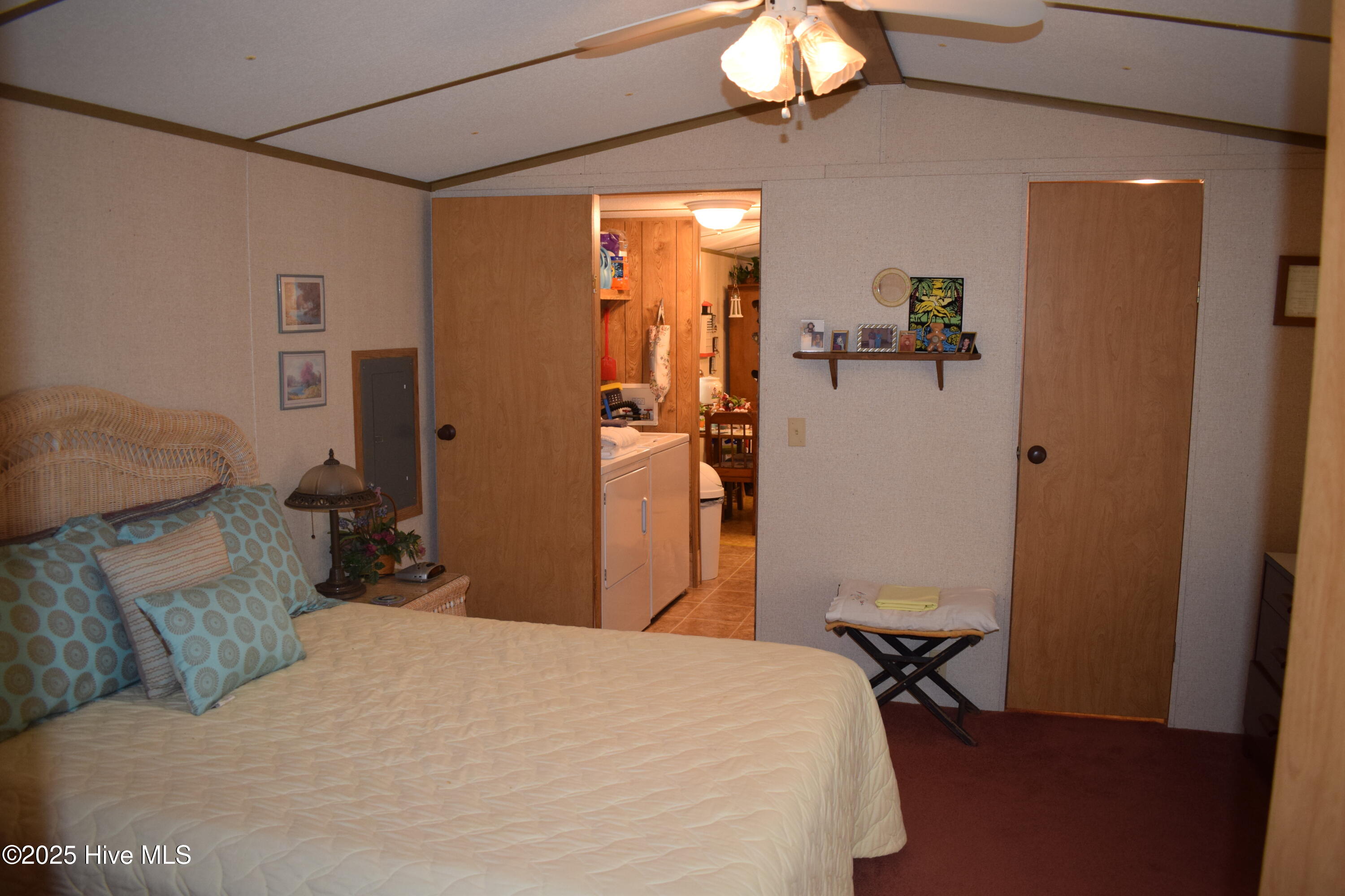 100547156 | Photo 20