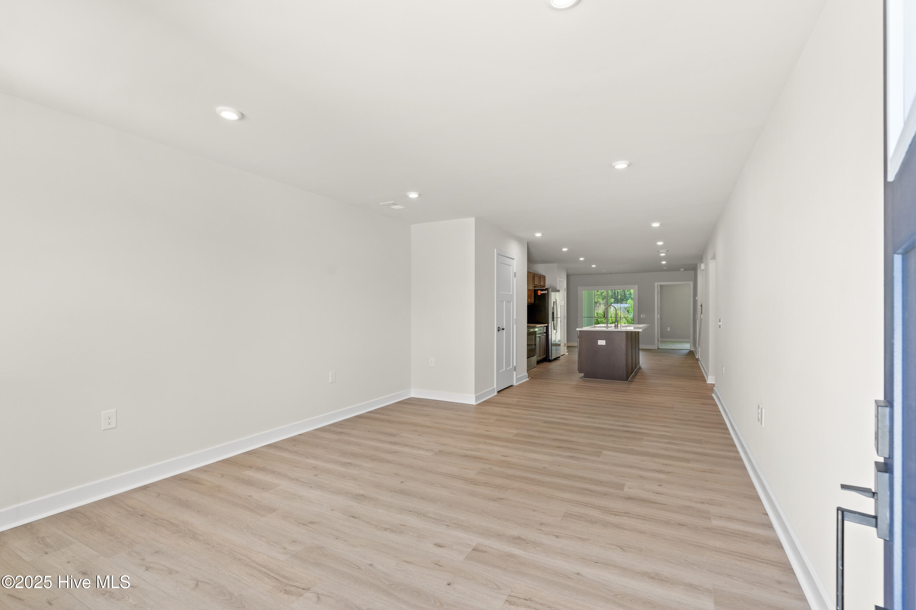 2101 Parow Lane NW 6b, Calabash, NC 28467 – photo 2: 3