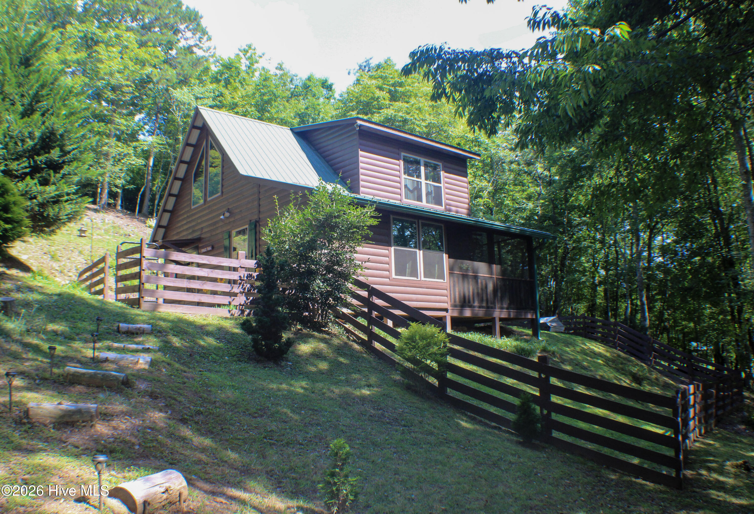 250 Hickory Woods Trail