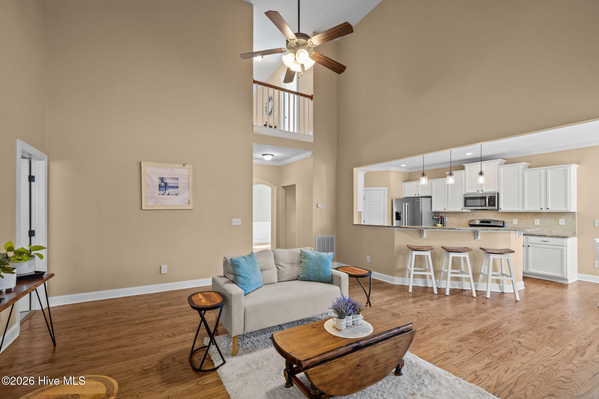 100549761 | Photo 18