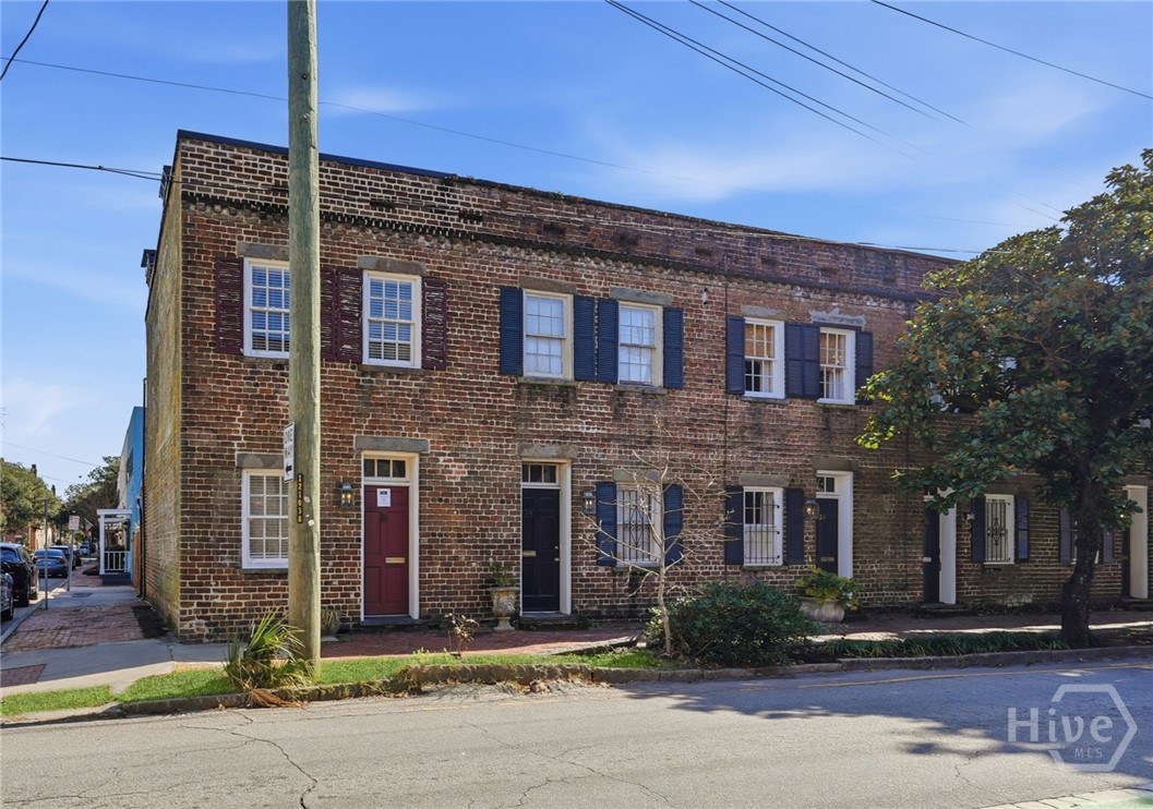 234 Price Street