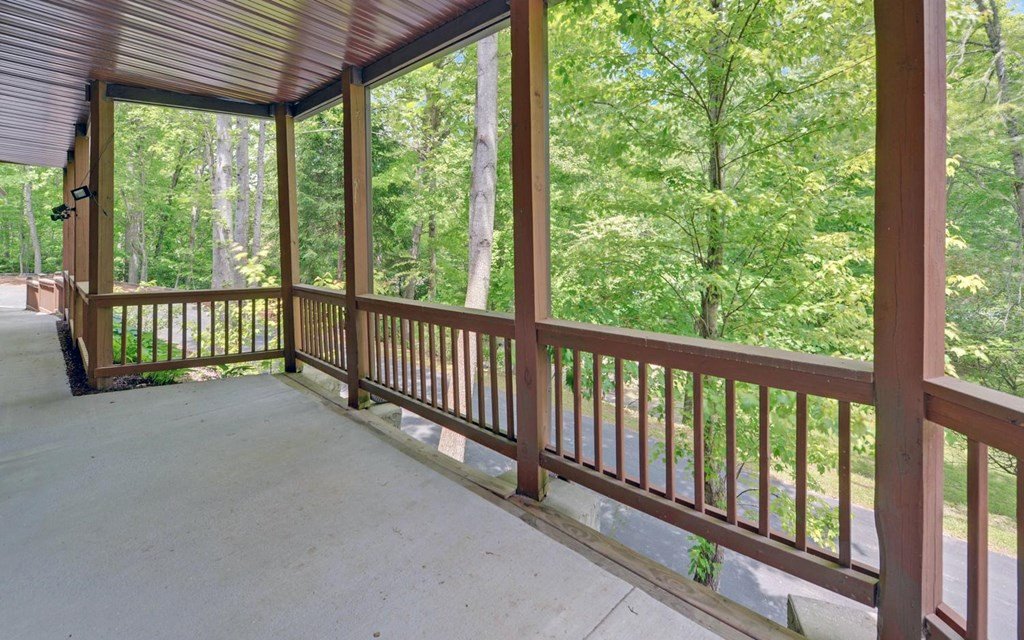 Exterior photo of 1720 Caney Creek Road, Murphy, NC 28906. MLS: 98544518