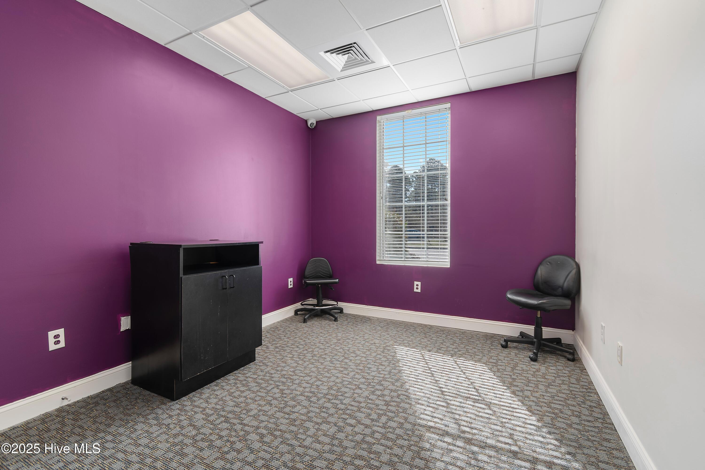 100491717 | Photo 20