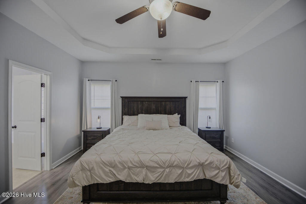 100565679 | Photo 18