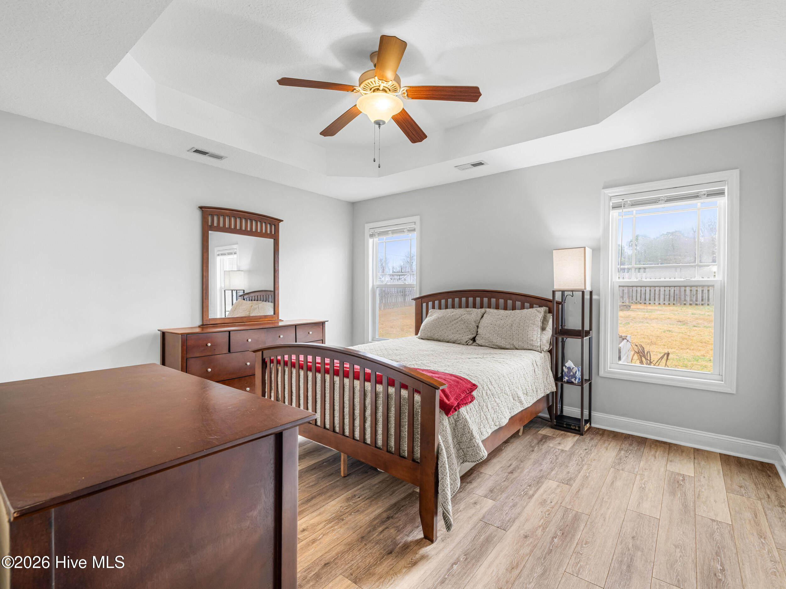 100548593 | Photo 20