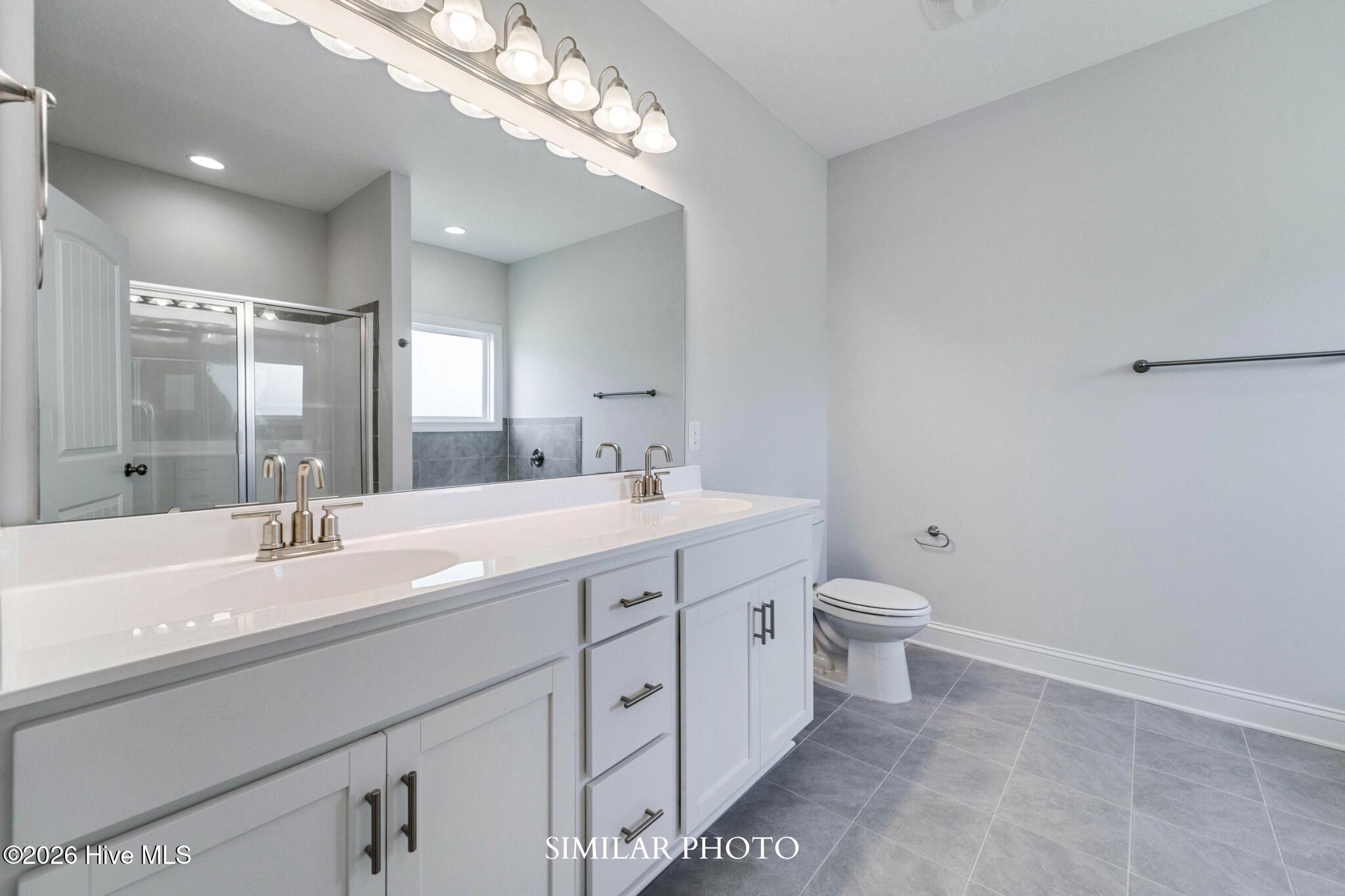 100550037 | Photo 23