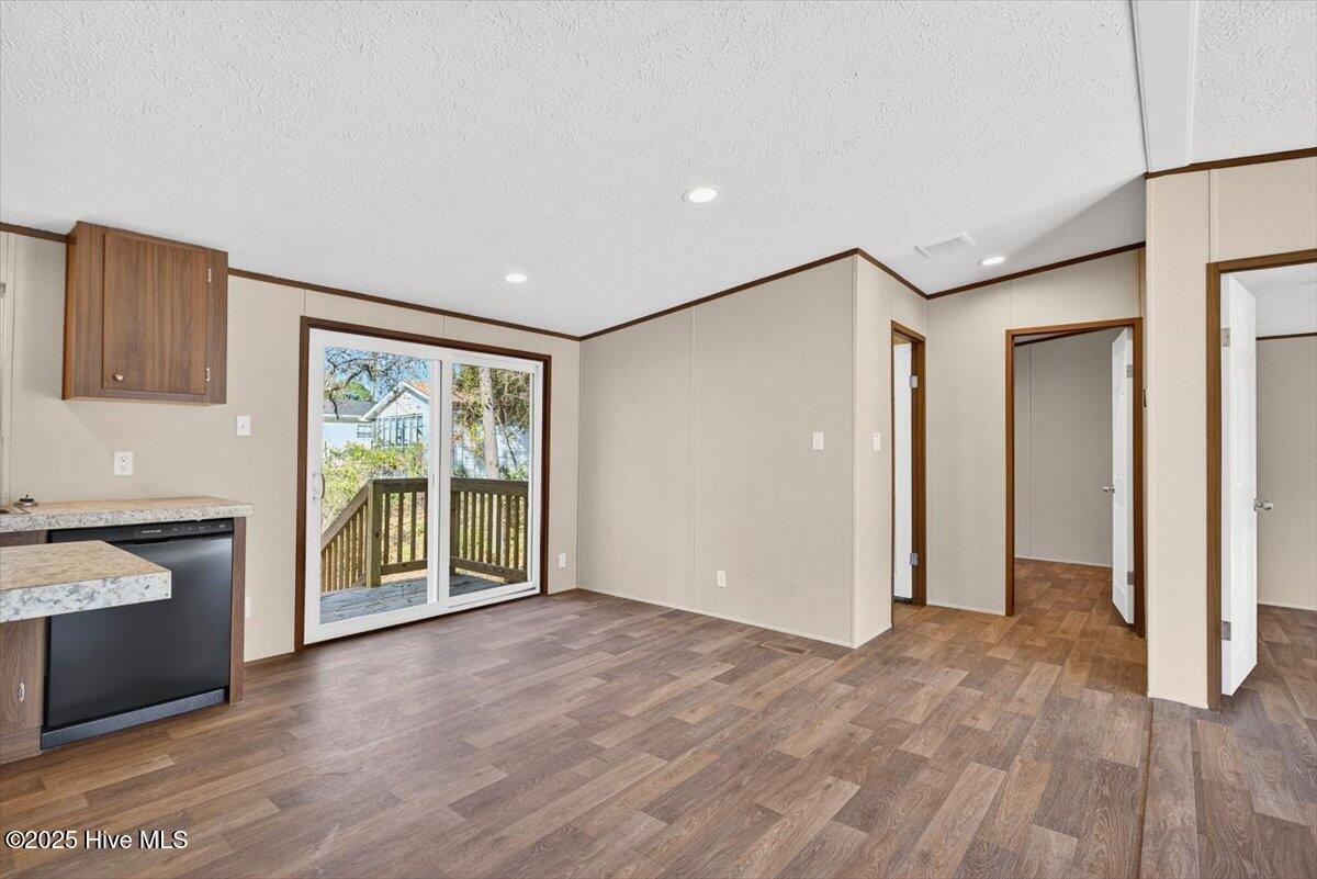 100544292 | Photo 20