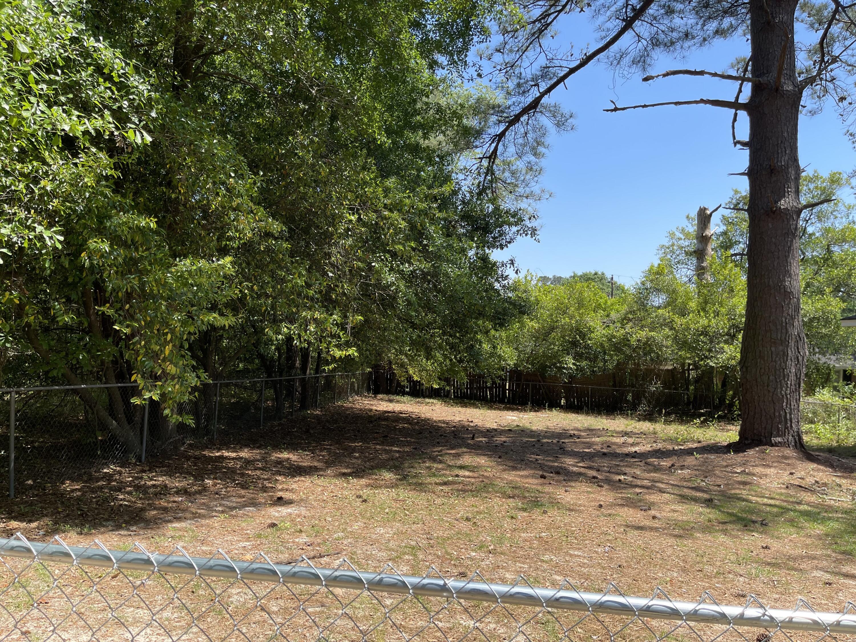 15CD5B0D-4AA4-47F8-8CE3-7EF98A072B79