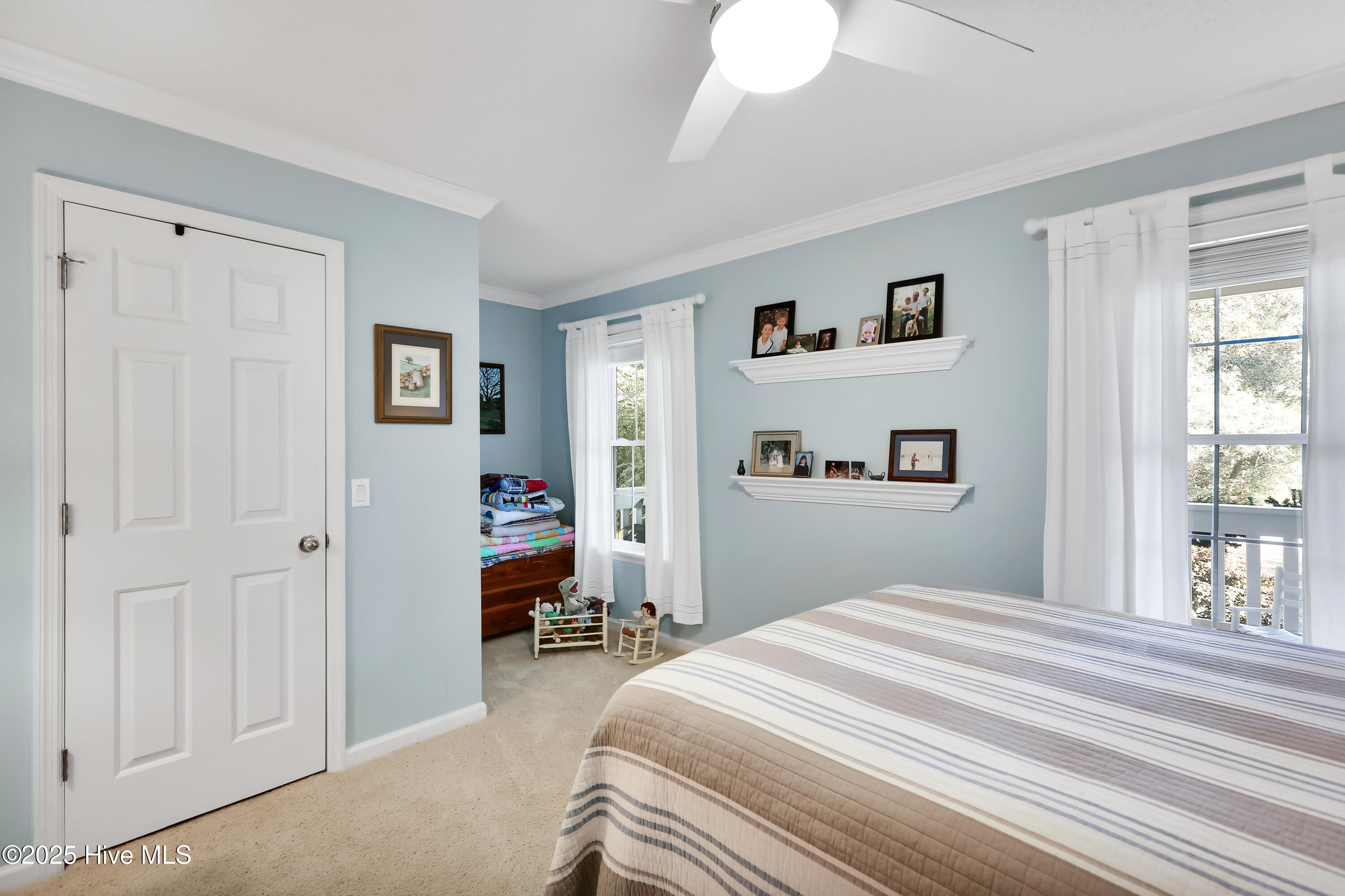 100544333 | Photo 16