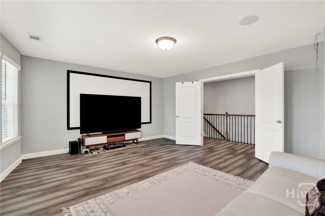 Bonus Room with Built-In Projection Screen