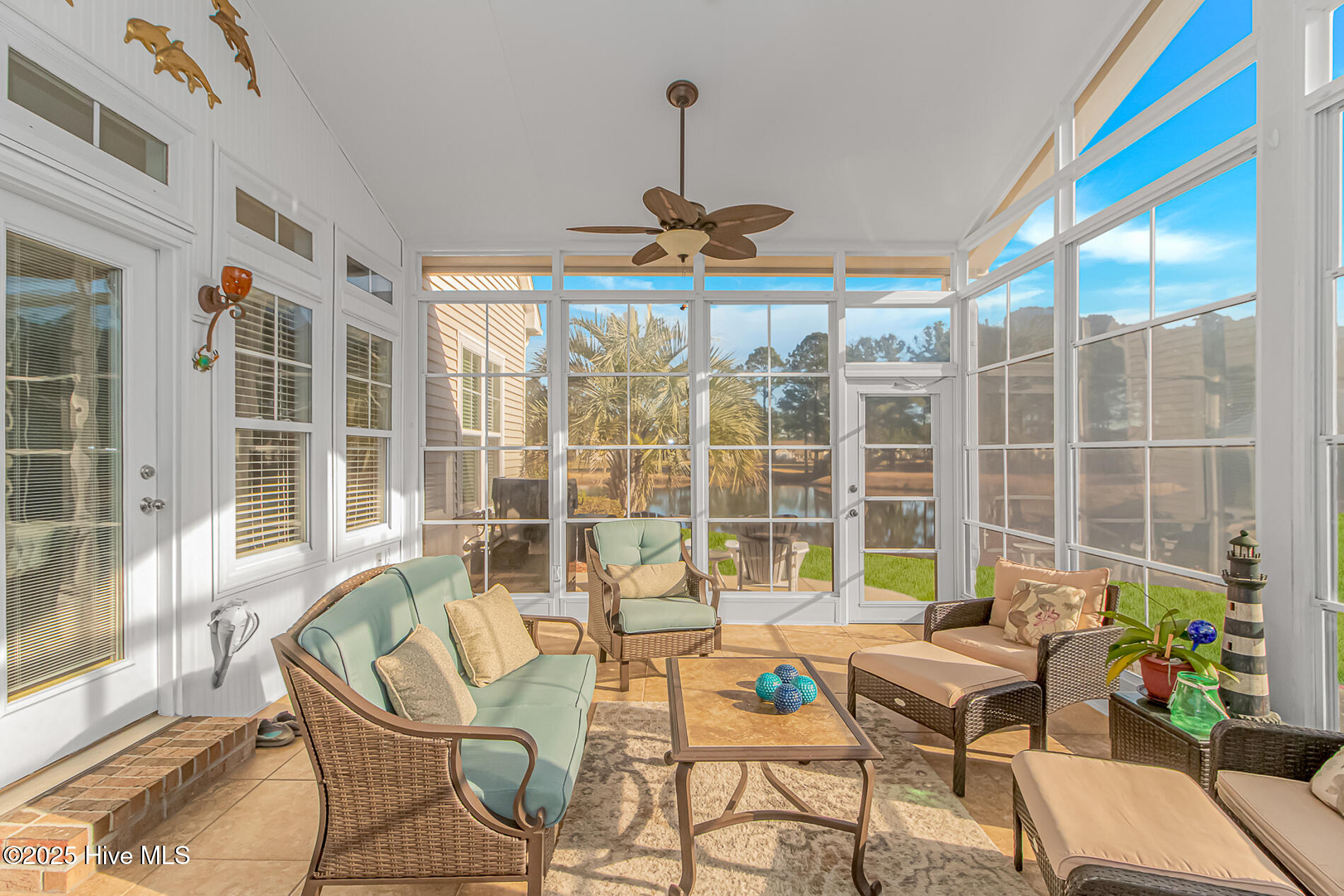 100545861 | Photo 31