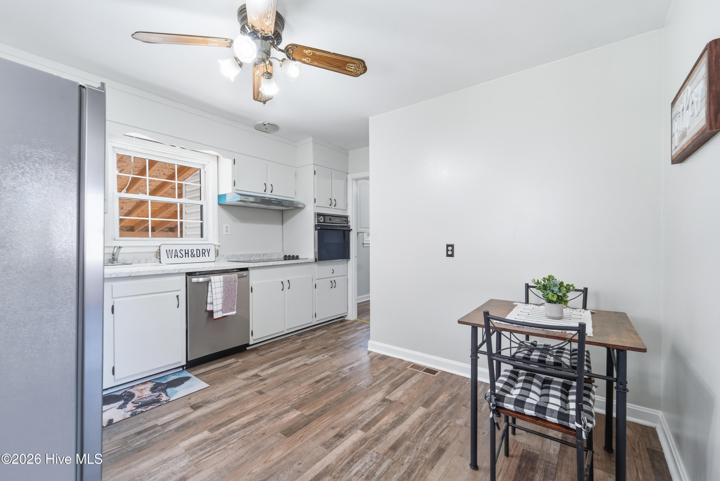 208 Puller Drive, Jacksonville, NC, 28540