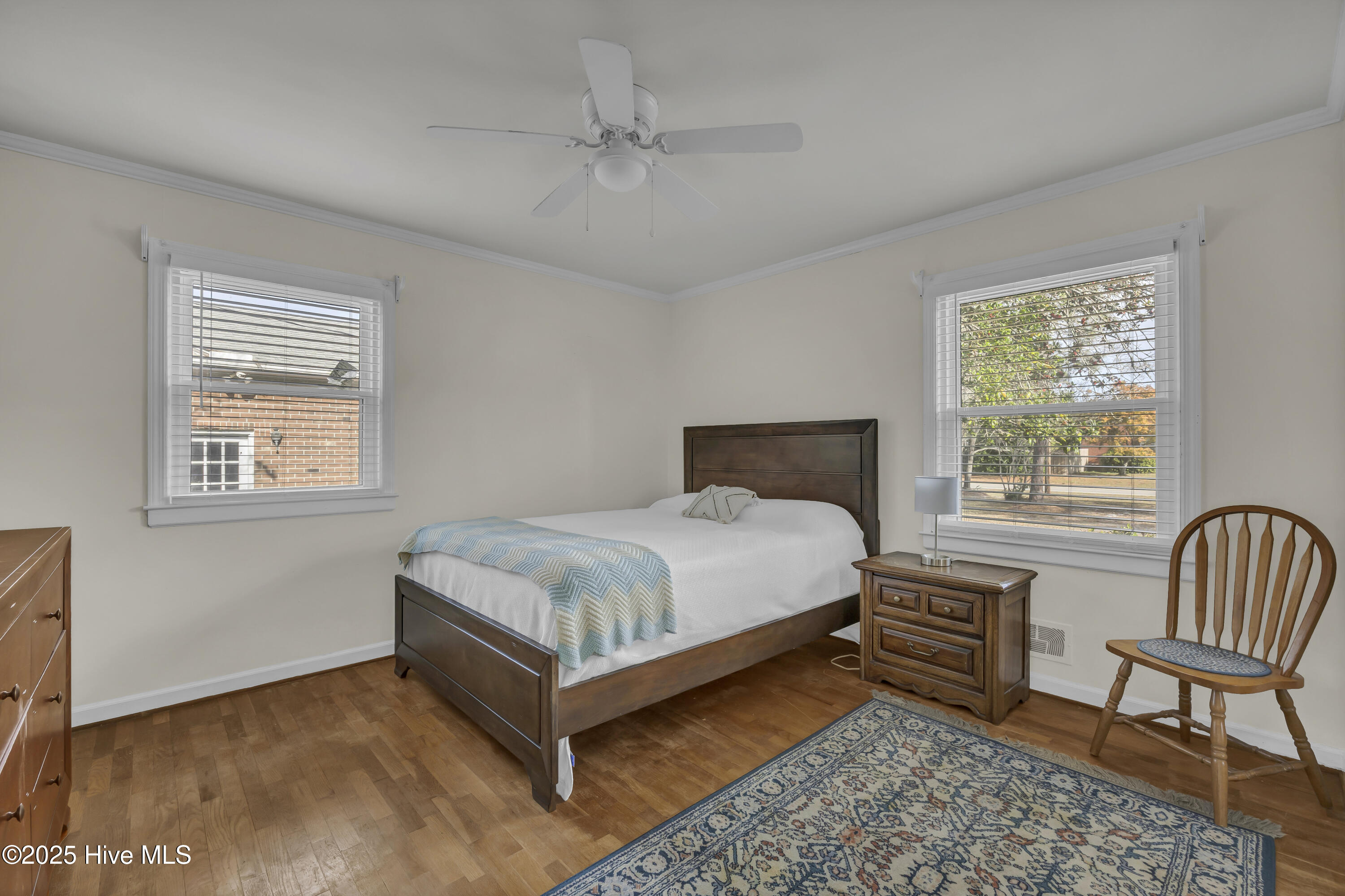 100541737 | Photo 22